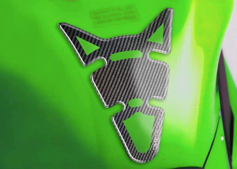 Puig Way Tank Pad | Carbon Look - Shop name