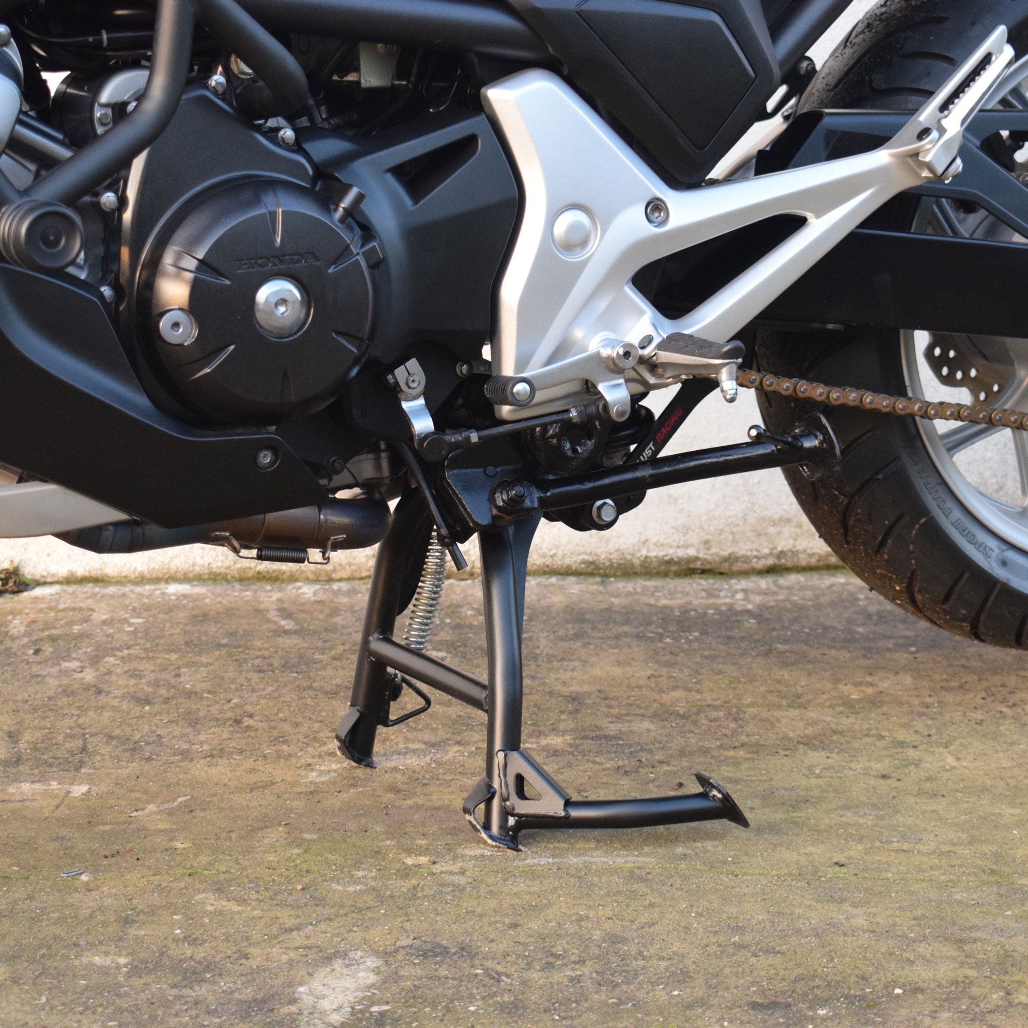 Pyramid Centre Stand | Matte Black | Honda NC 750 X 2012>2020 - Pyramid Motorcycle Accessories