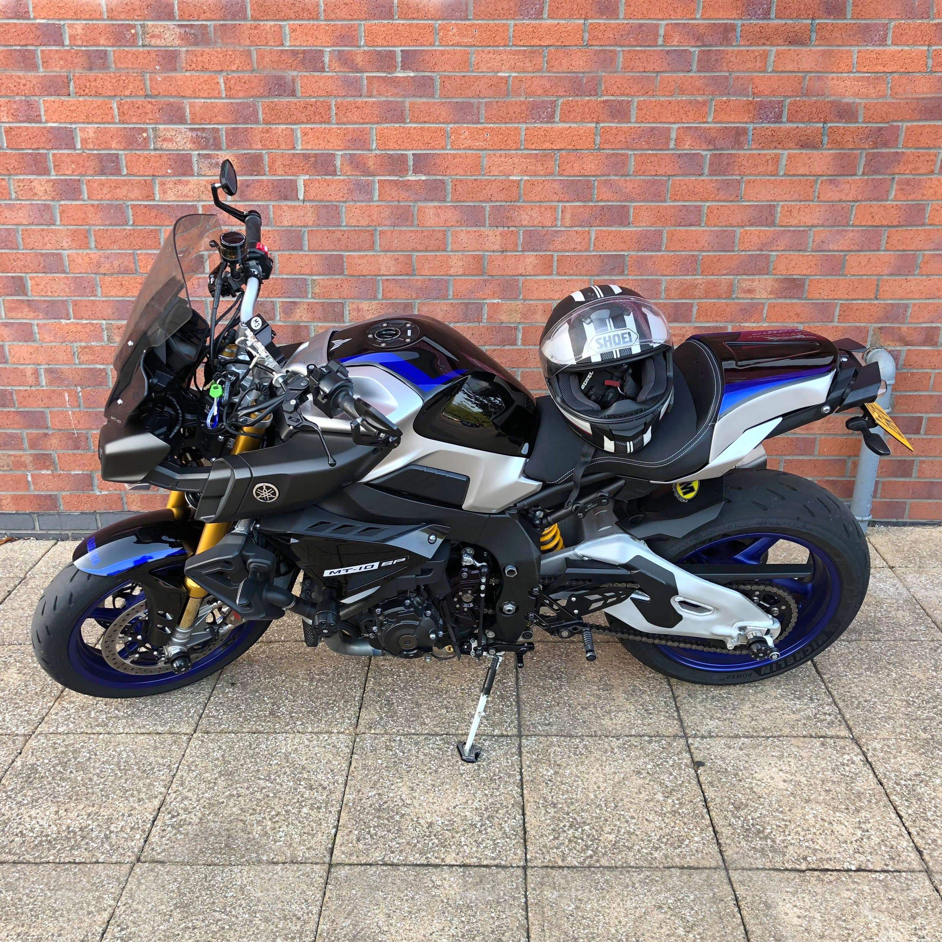 Pyramid Comfort Seat Cowl | Matte Black | Yamaha MT-10 SP 2016>Current - Shop name