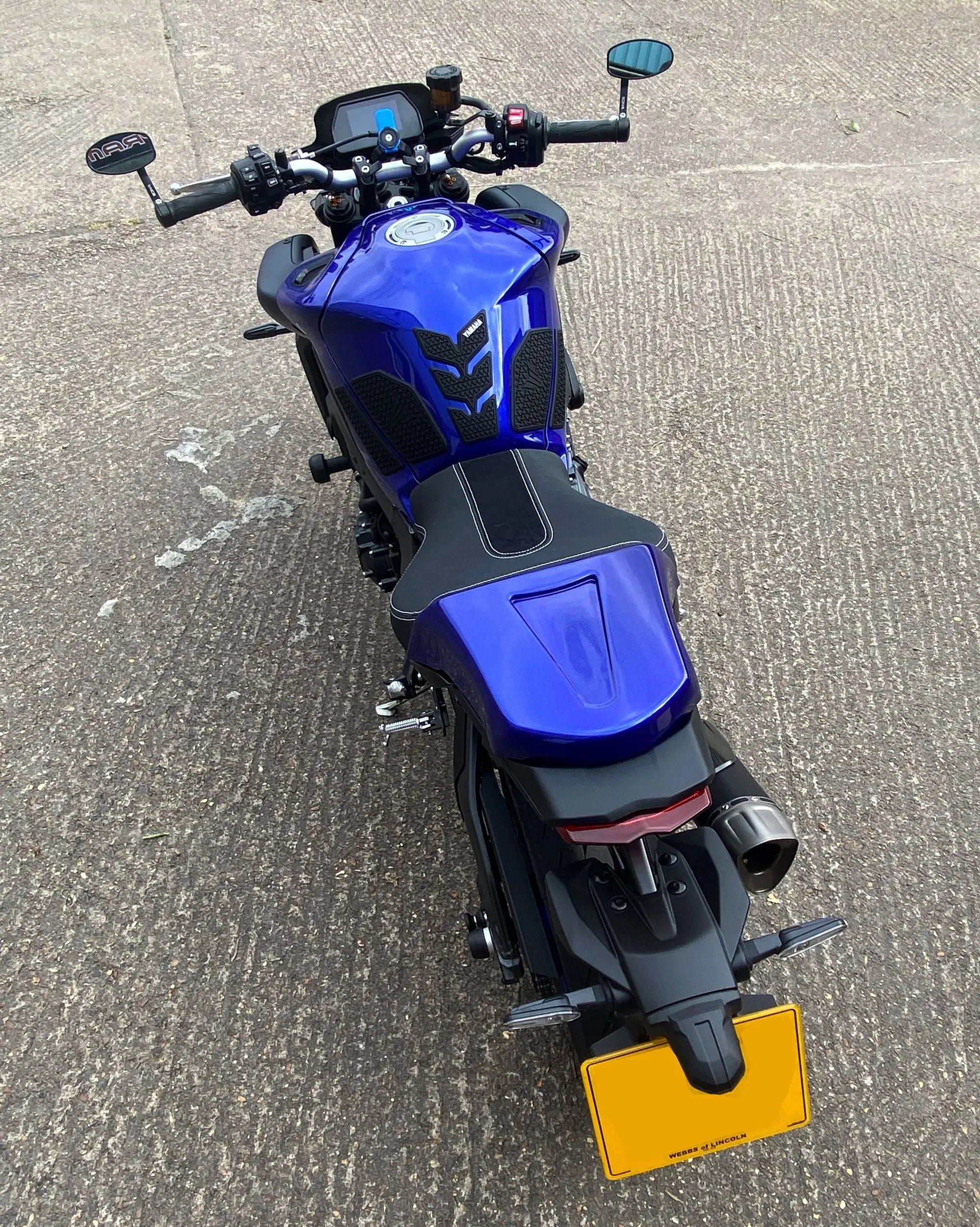 Pyramid Comfort Seat Cowl | Matte Black | Yamaha MT-10 SP 2016>Current - Shop name