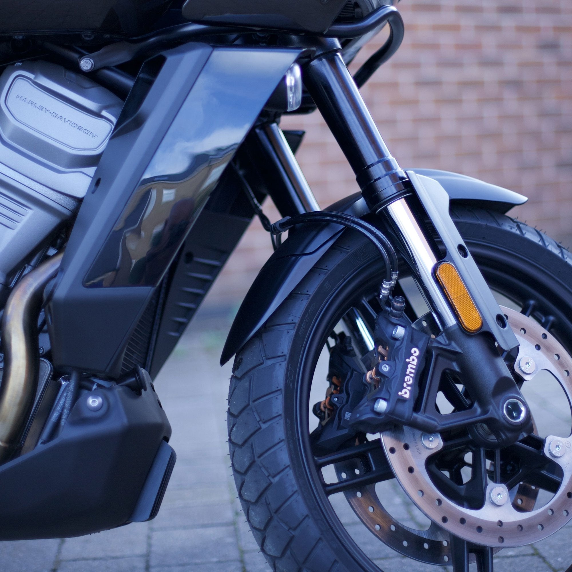 Pyramid Extenda Fenda | Matte Black | Harley Davidson Pan America 1250 2021>Current - Shop name