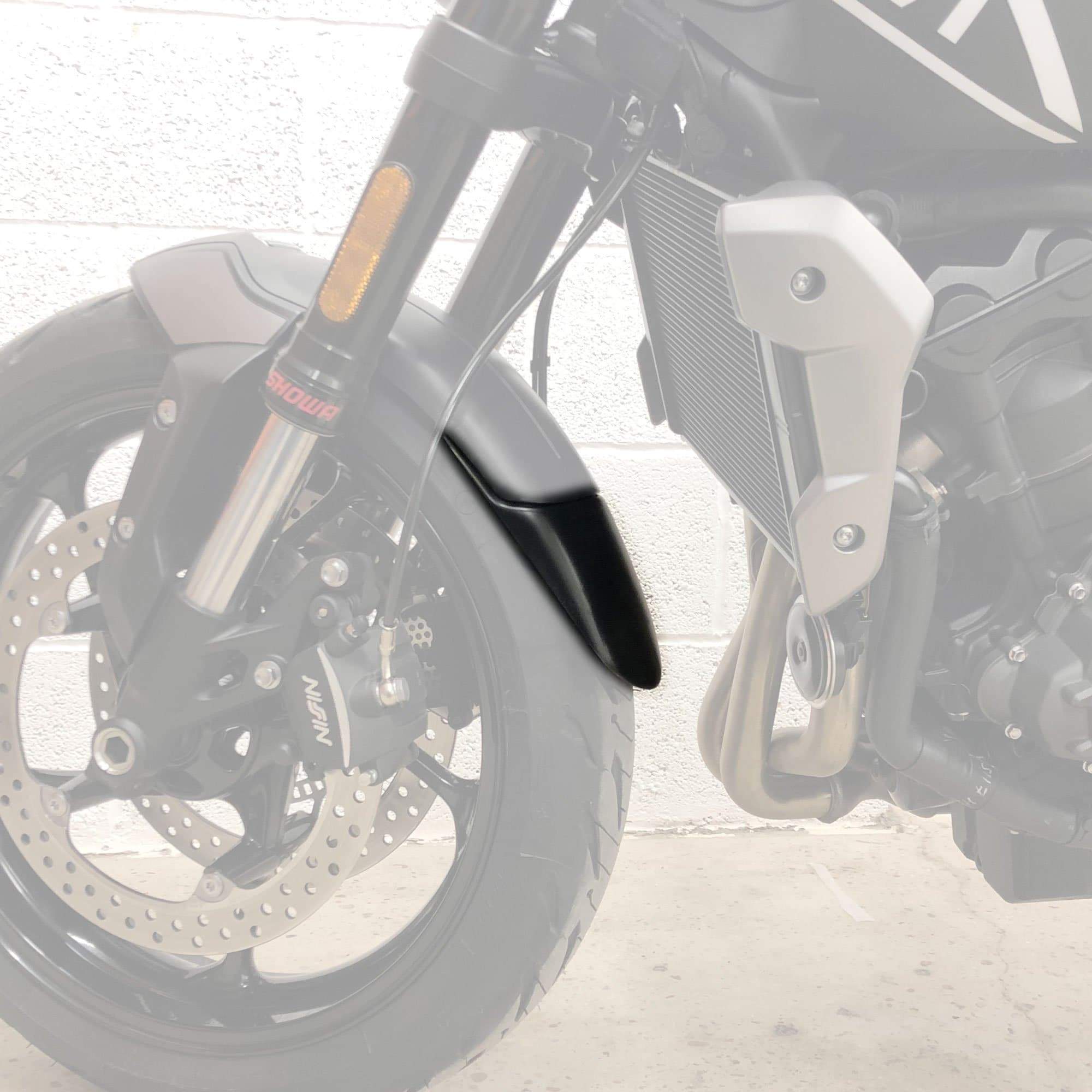Pyramid Extenda Fenda | Matte Black | Triumph Trident 660 2021>Current - Shop name