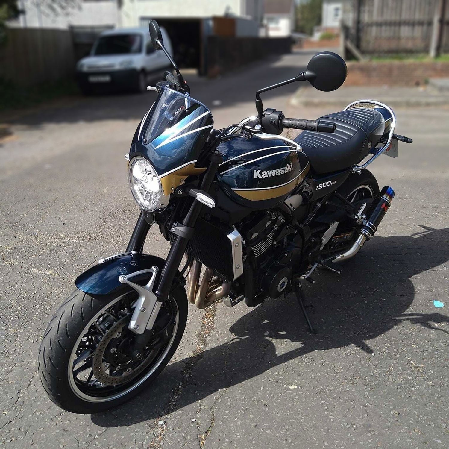 Pyramid Fly Screen | Matte Black | Kawasaki Z 650/900 RS (SE) 2018>Current - Pyramid Motorcycle Accessories