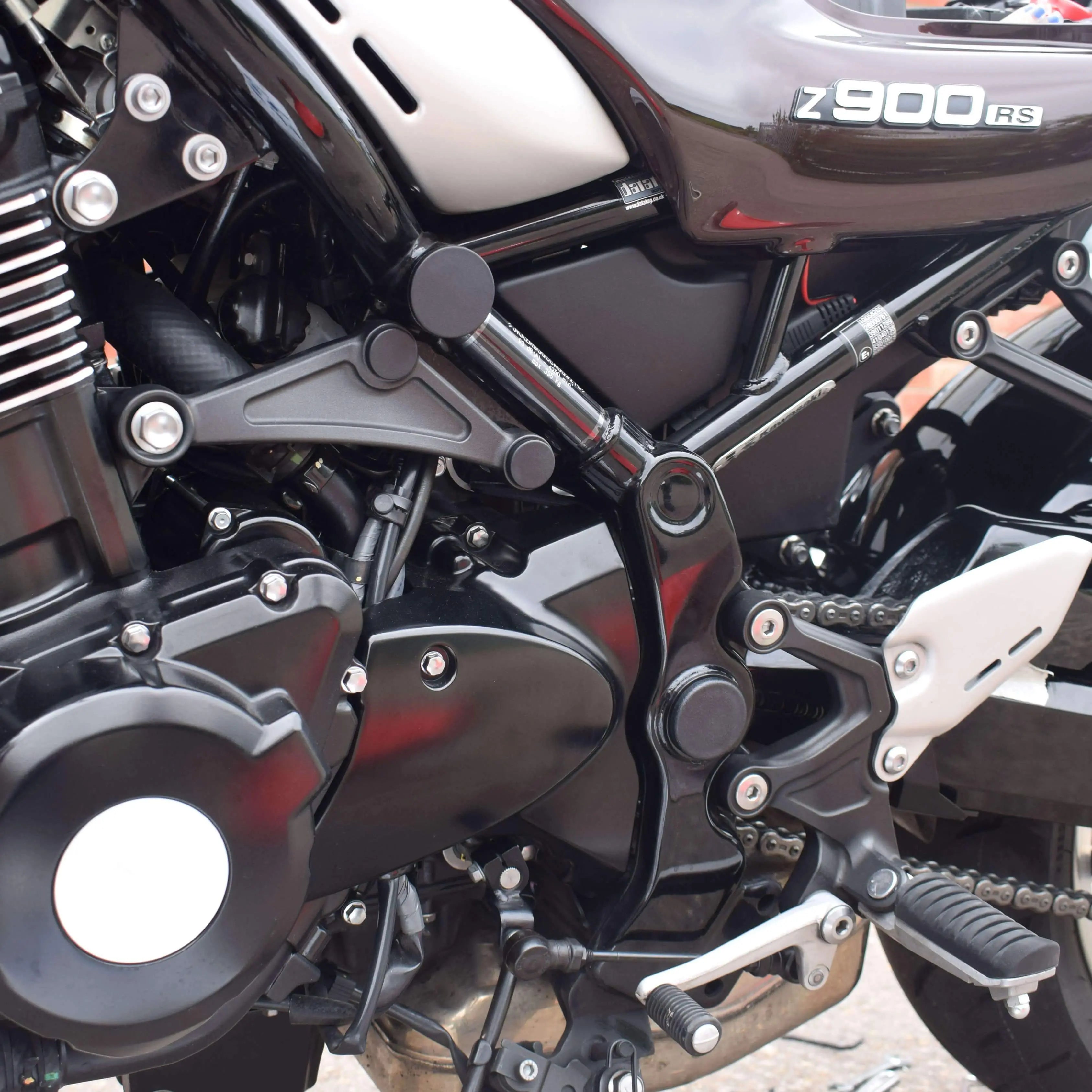 Pyramid Frame End Caps | Matte Black | Kawasaki Z 900 RS 2017>Current - Shop name
