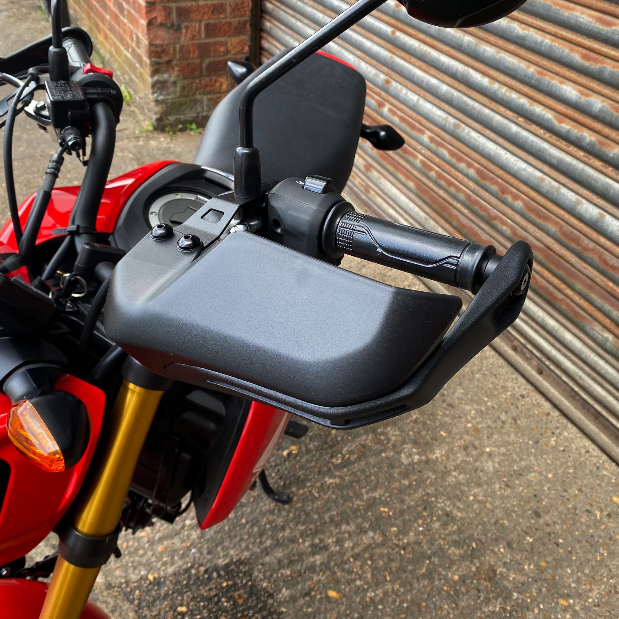 Pyramid Handguards | Matte Black | Honda MSX 125 2013>2015 - Shop name