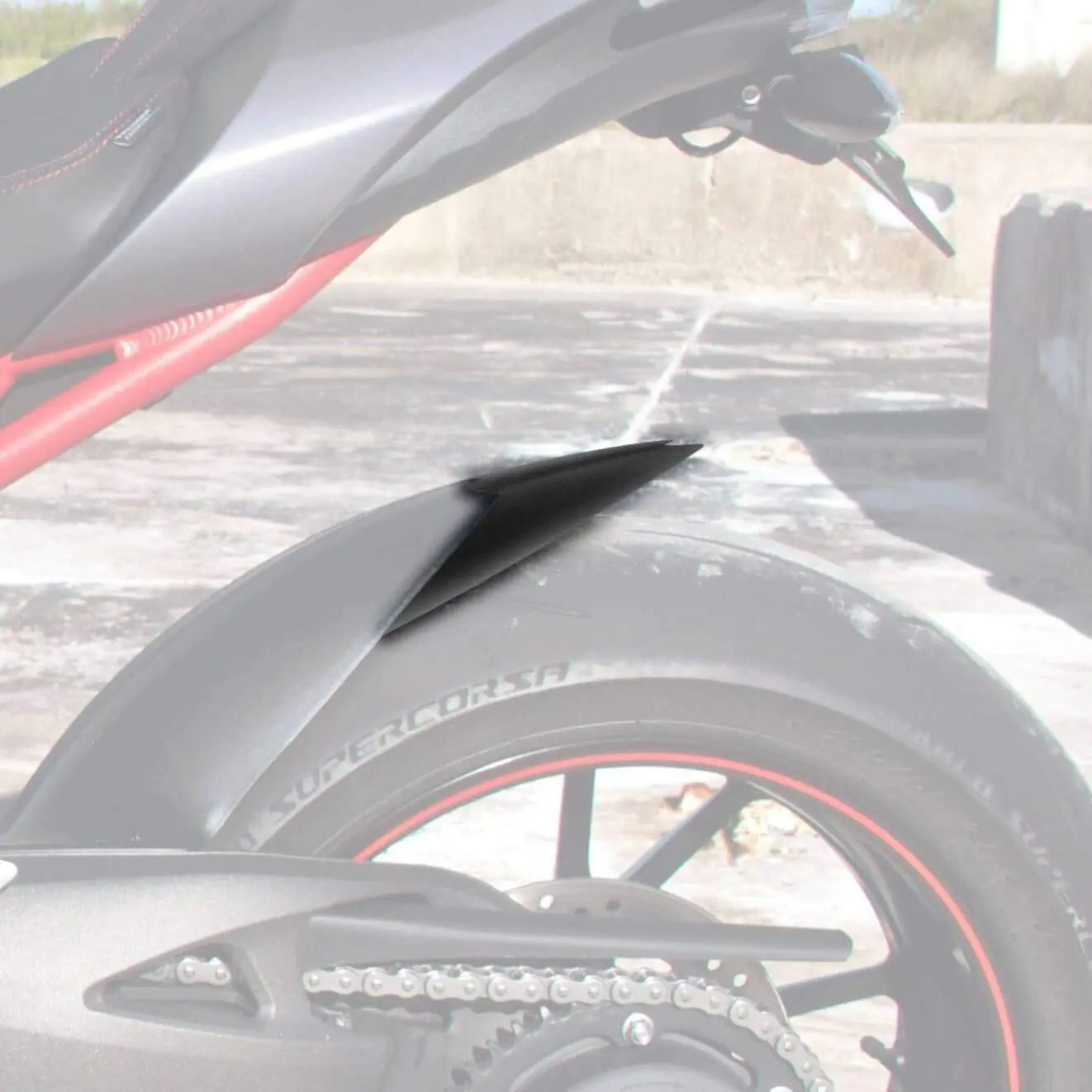 Pyramid Hugger Extension | Matte Black | Triumph Speed Triple 1050 R 2011>Current - Shop name
