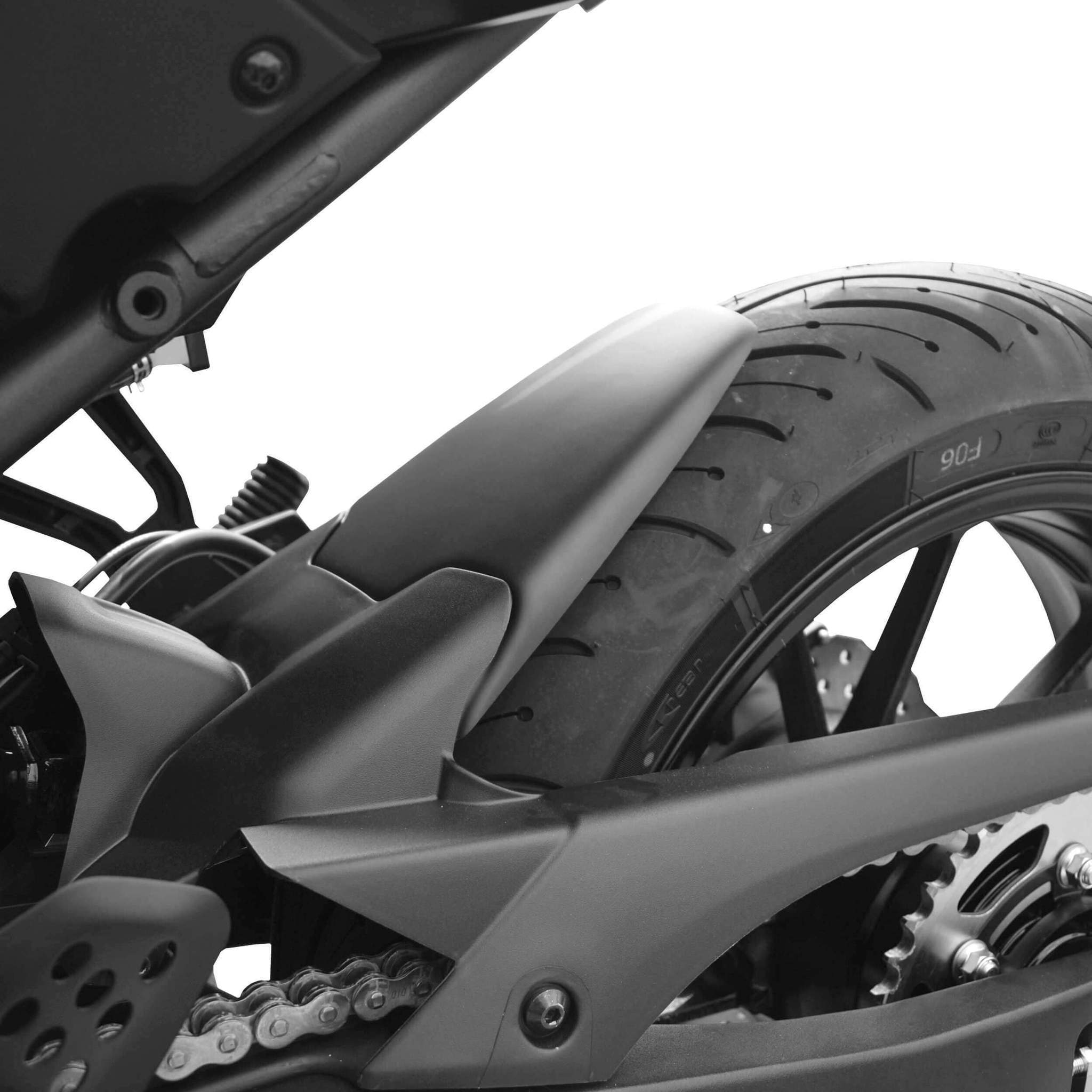 Pyramid Hugger Extension | Matte Black | Yamaha Tracer 700 2016>2019 - Shop name