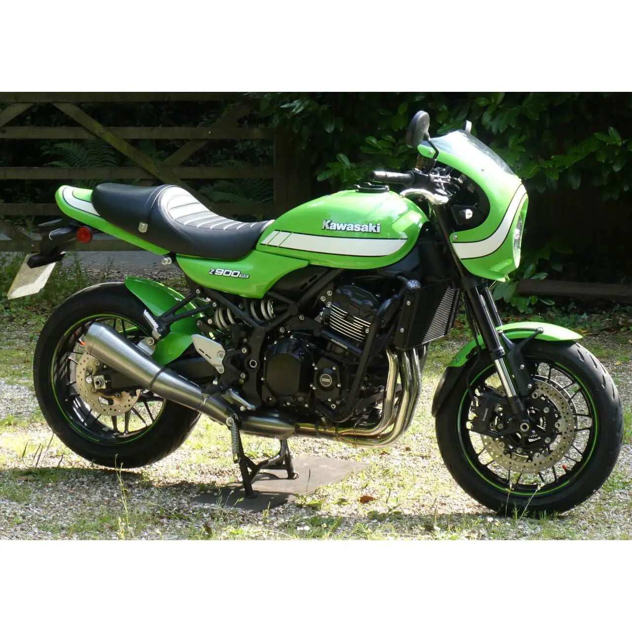Pyramid Hugger | Gloss Green (Vintage Lime Green) | Kawasaki Z 900 RS Cafe 2018>2019 - Shop name