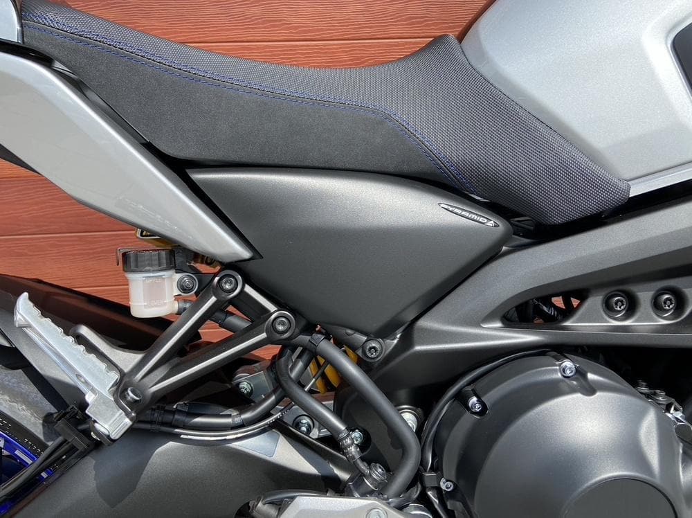 Pyramid Infill Panels | Matte Black | Yamaha MT-09 SP 2018>2020 - Shop name