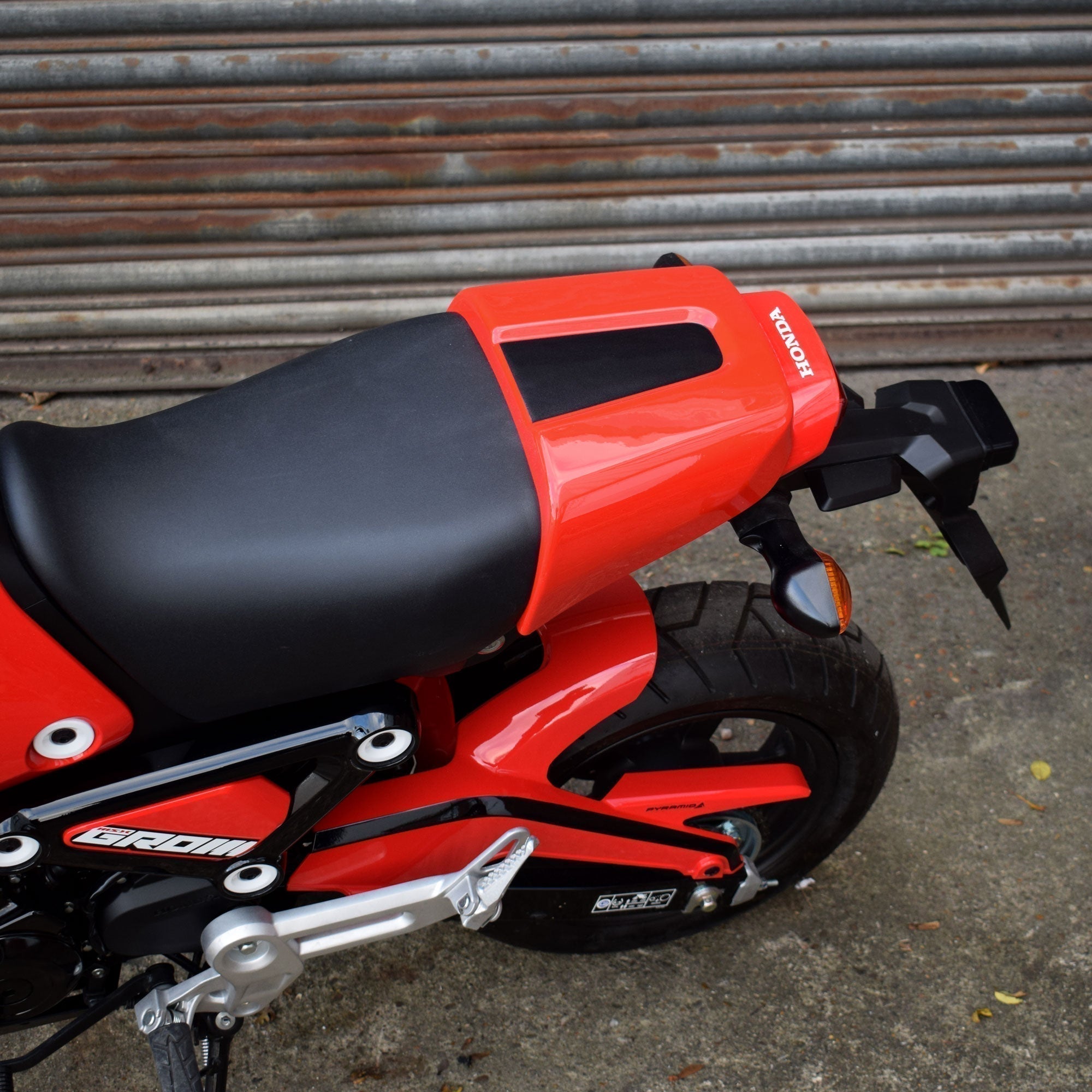 Pyramid Seat Cowl | Gayety Red & Gloss Black | Honda MSX 125 2021>Current - Shop name