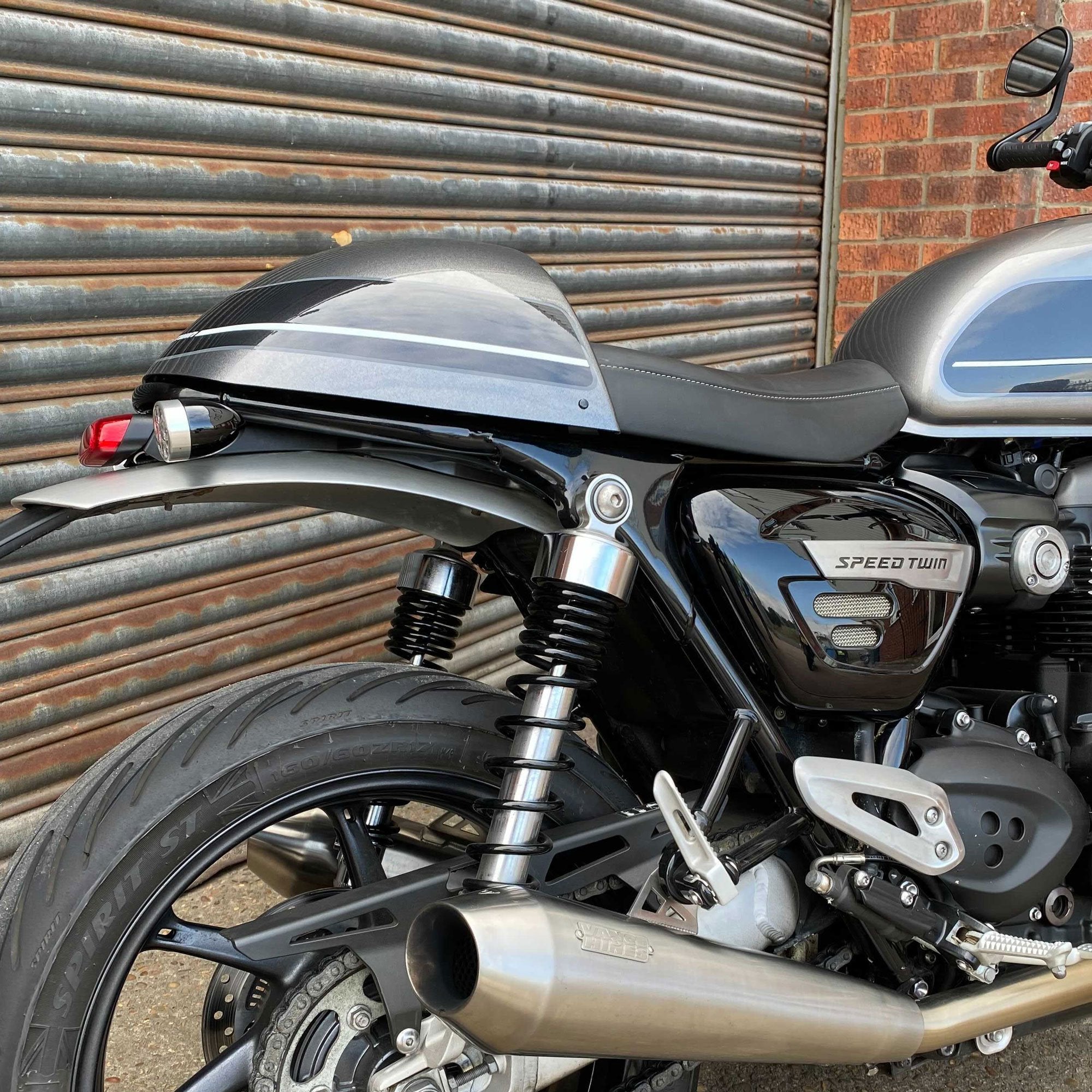 Pyramid Seat Cowl | Jet Black | Triumph Speed Twin 1200 2019>2024 - Shop name