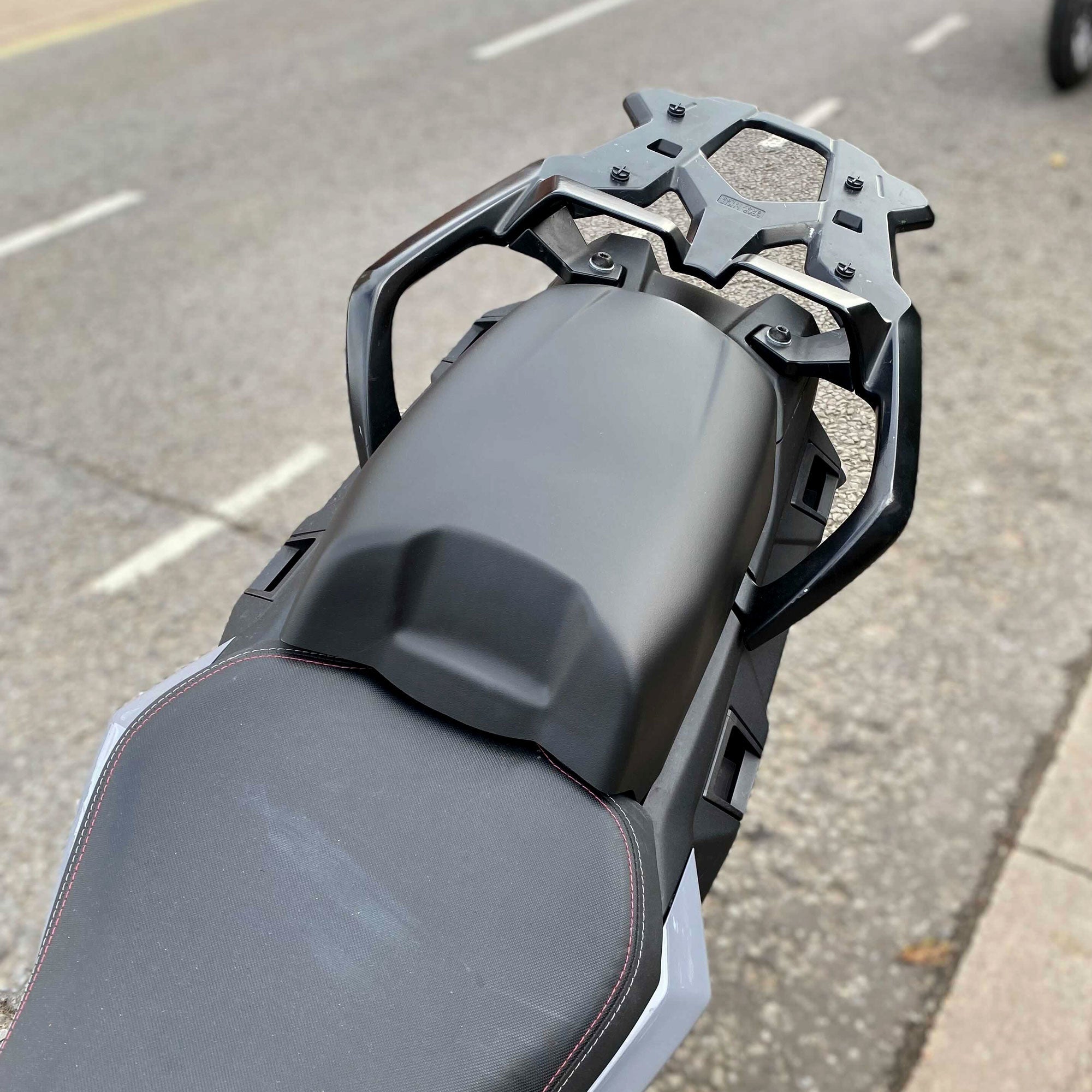 Pyramid Seat Pod | Matte Black | Yamaha Tracer 900 GT 2018>2020 - Pyramid Motorcycle Accessories