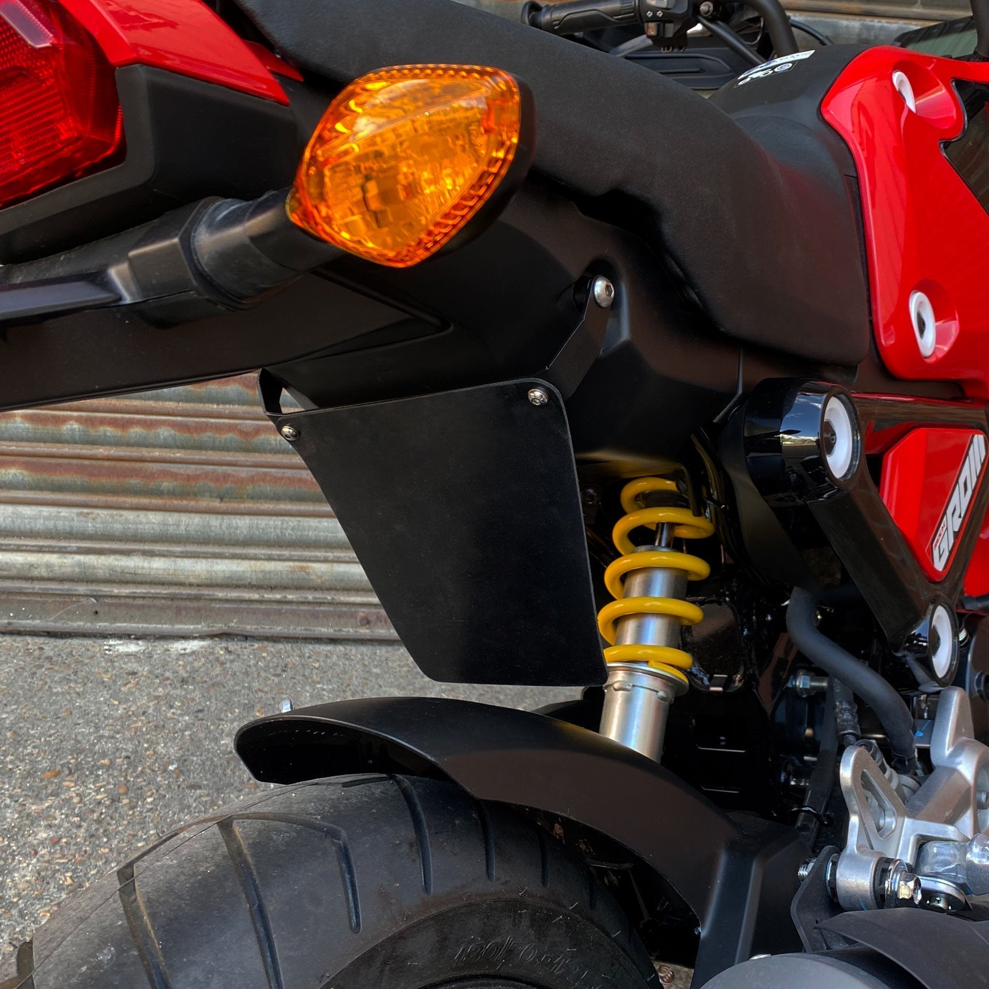 Pyramid Shock Shield | Black | Honda MSX 125 2021>Current - Shop name