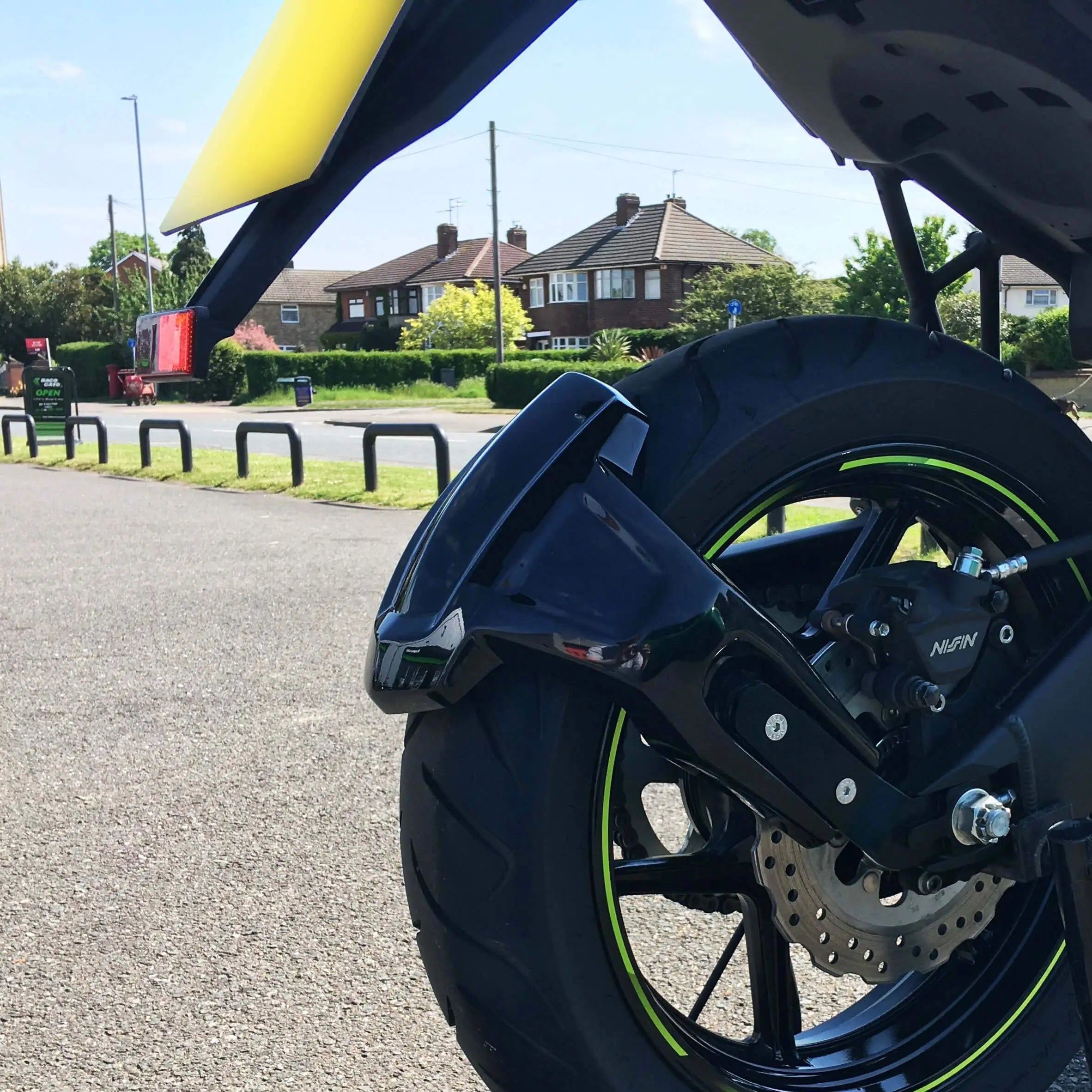 Pyramid Spray Guard | Gloss Black | Kawasaki Versys 650 2006>Current - Shop name