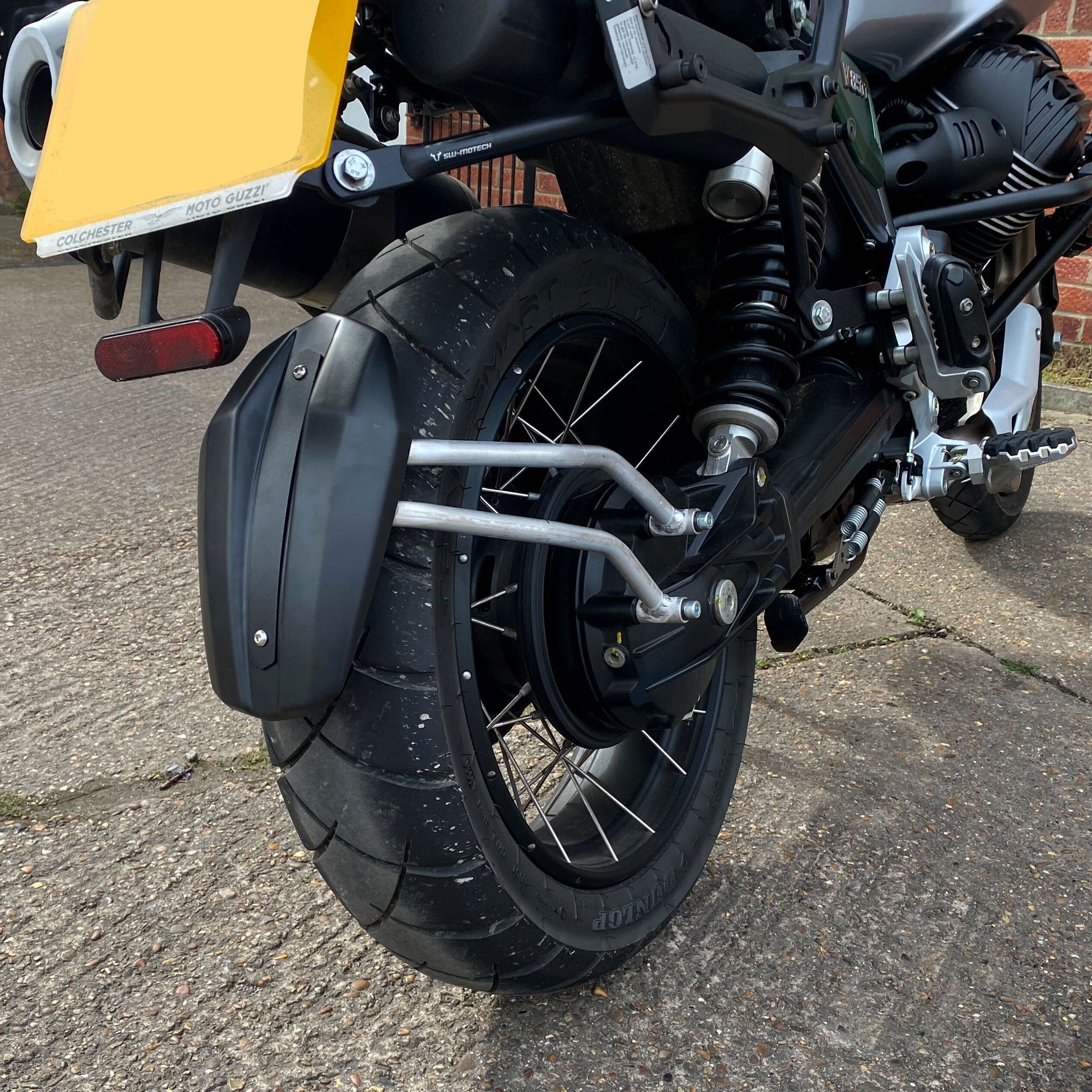 Pyramid Spray Guard | Matte Black | Moto Guzzi V85 TT 2019>Current - Shop name