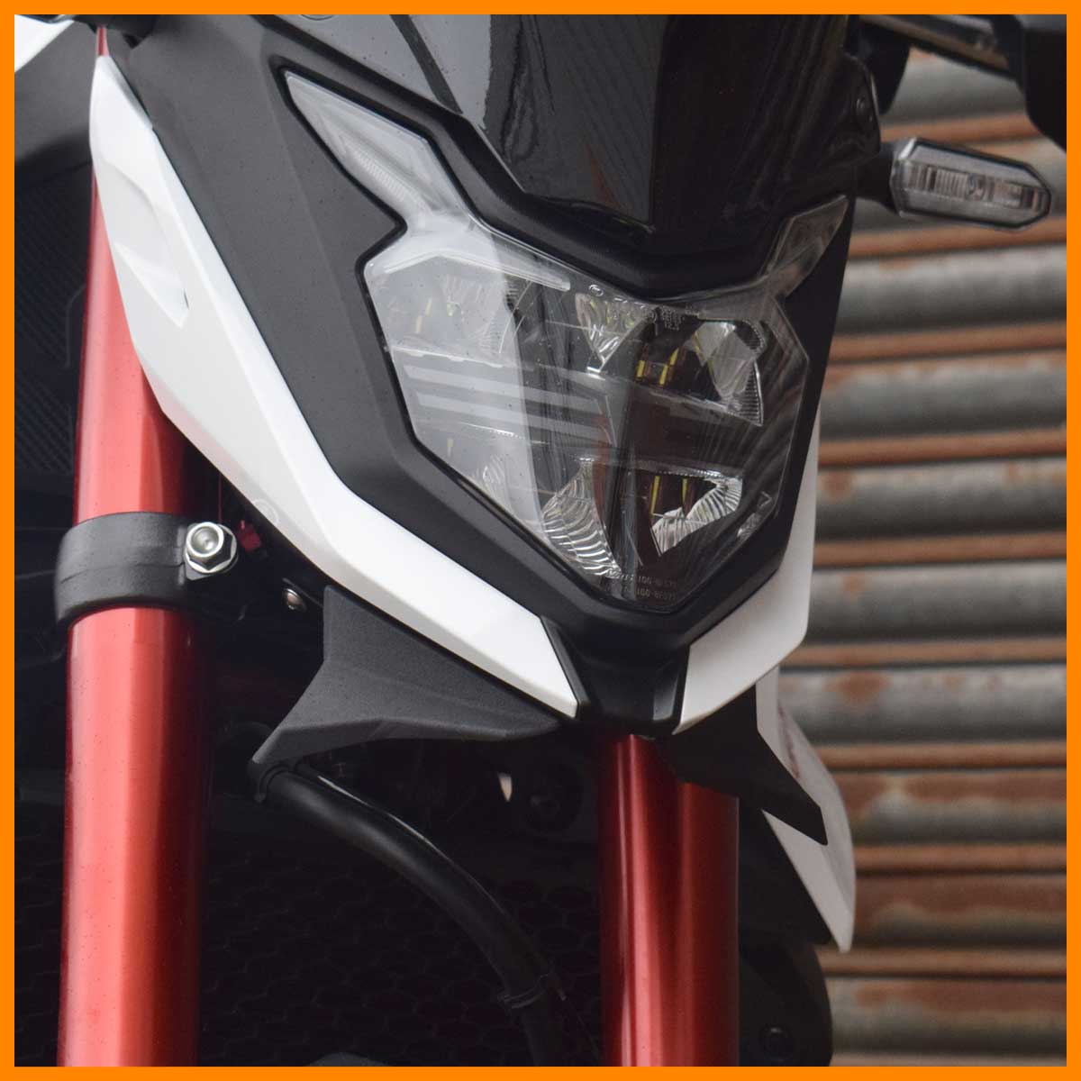 Frontal Wing Accessory For The Honda CB750 Hornet!