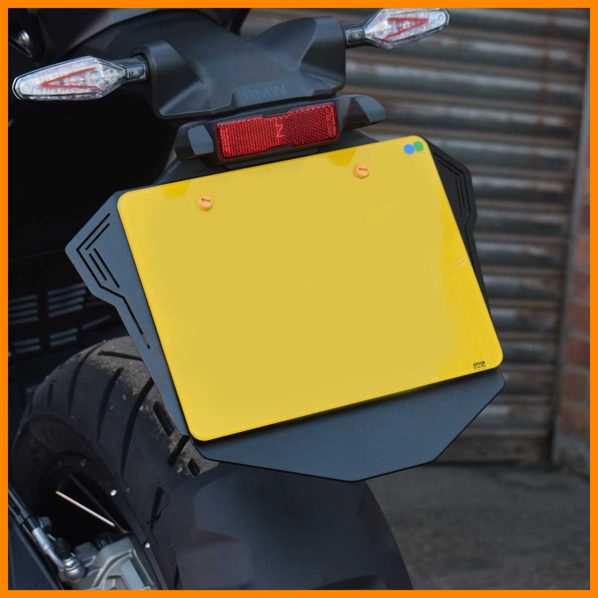 The BMW R1300GS Gets A Splash Plate!