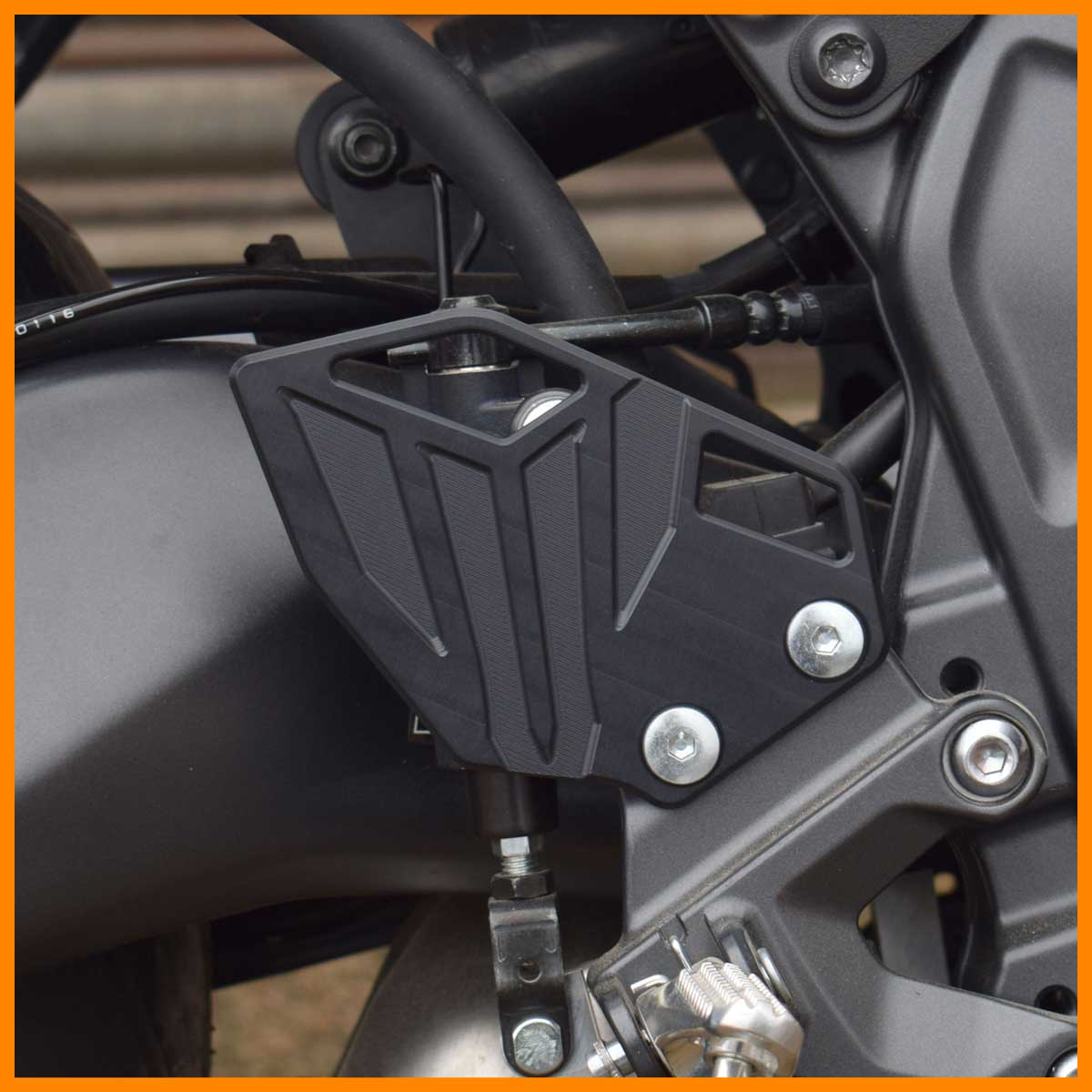 Heel Plates For The Yamaha MT-09 2024>