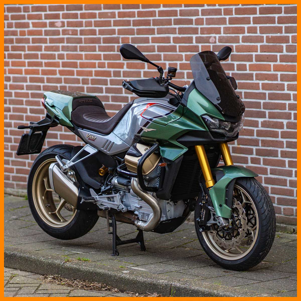 Dennis' Moto Guzzi V100 Mandello By Pyramid Moto