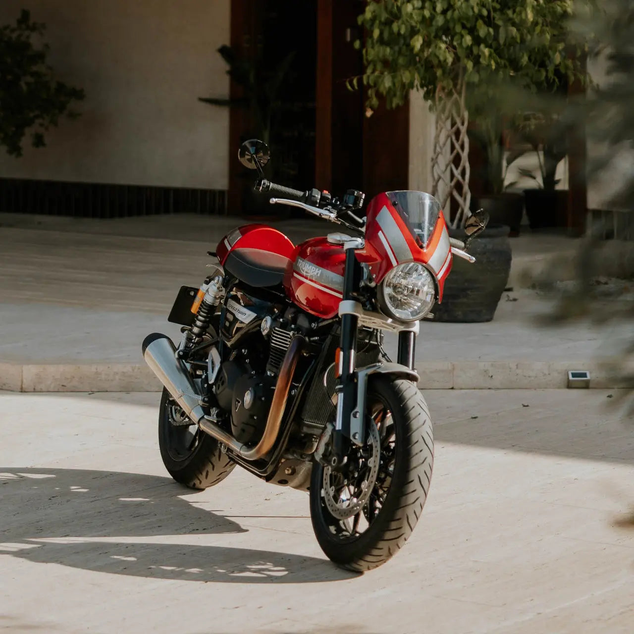 Javier-s-Triumph-Speed-Twin -  Pyramid Motorcycle Accessories