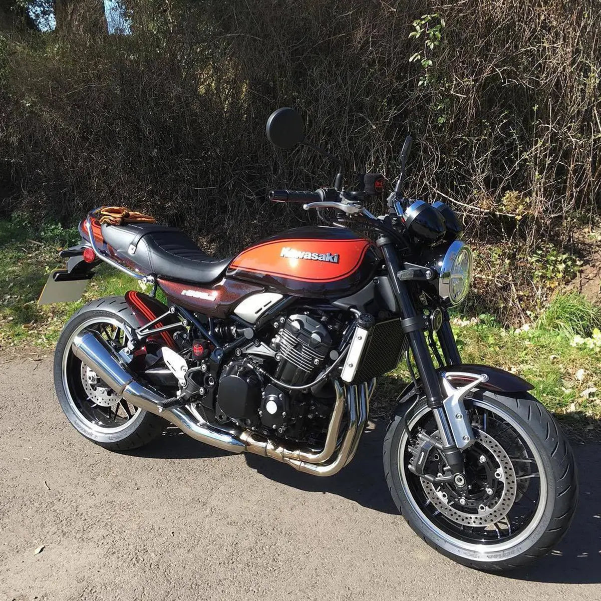 Susan-s-Kawasaki-Z900-RS -  Pyramid Motorcycle Accessories