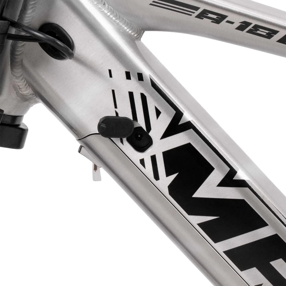 Amped A18 Comp Kids Electric Bike | Silver -   Pyramid Motorcycle Accessories