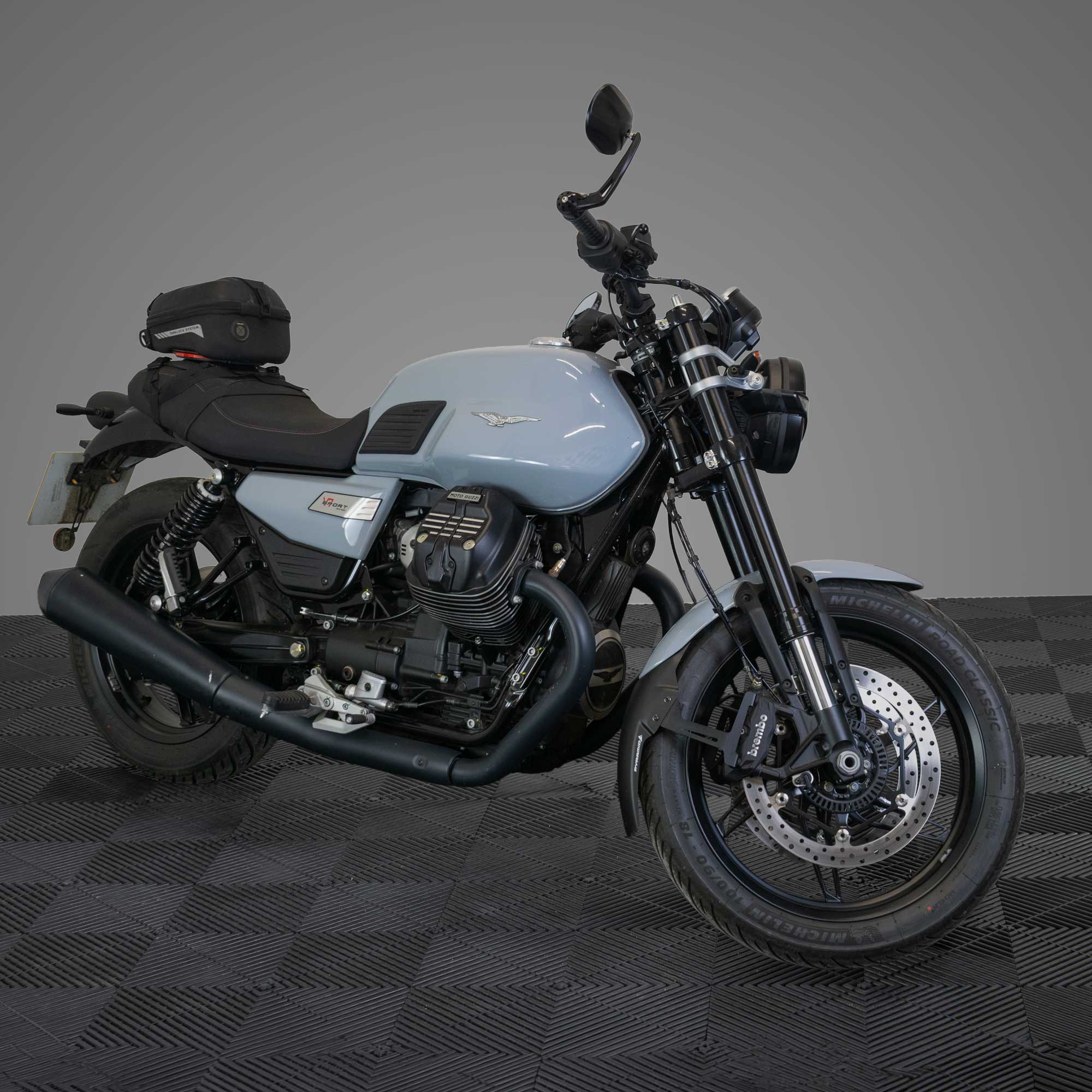 Pyramid Extenda Fenda EXTRA | Matte Black | Moto Guzzi V7 Sport 2025>Current -   Pyramid Motorcycle Accessories