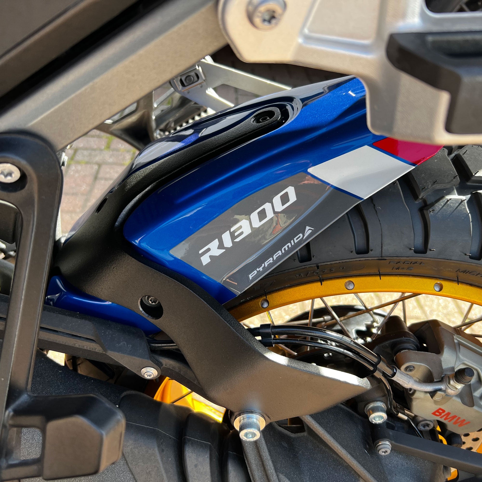 Pyramid Hugger | Trophy Blue | BMW R 1300 GS 2023>Current -  Shop name