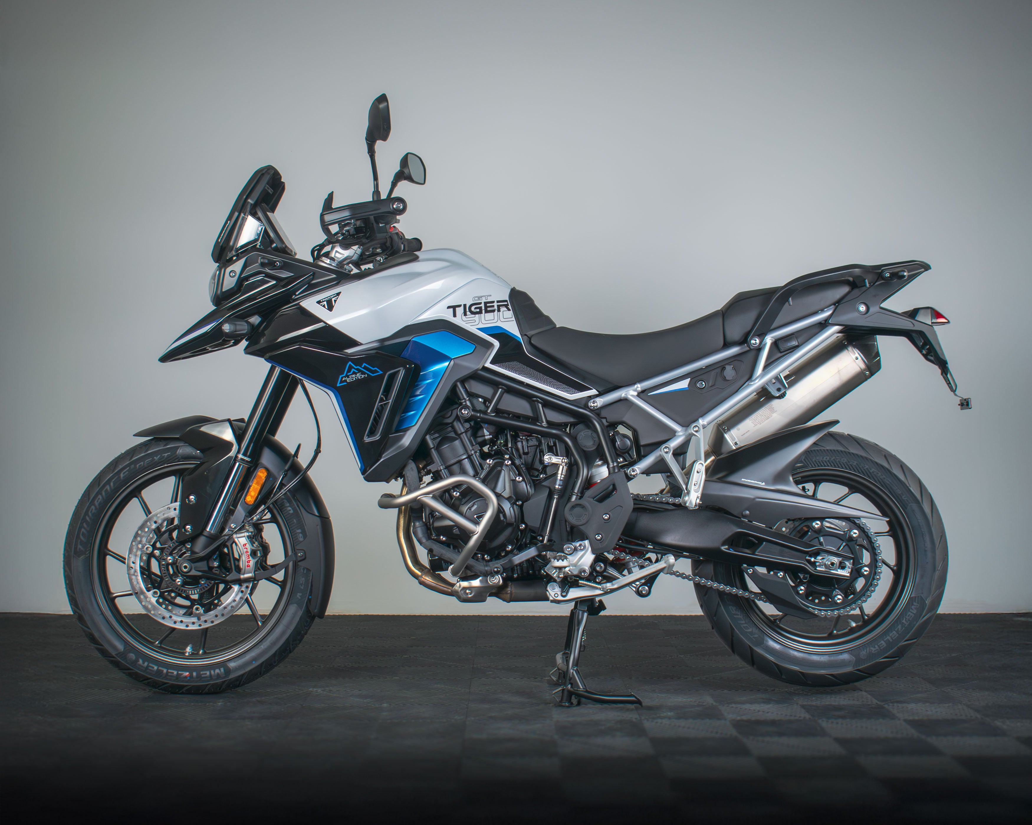 Pyramid Hugger | Matte Black | Triumph Tiger 900 GT Pro 2020>Current -   Pyramid Motorcycle Accessories