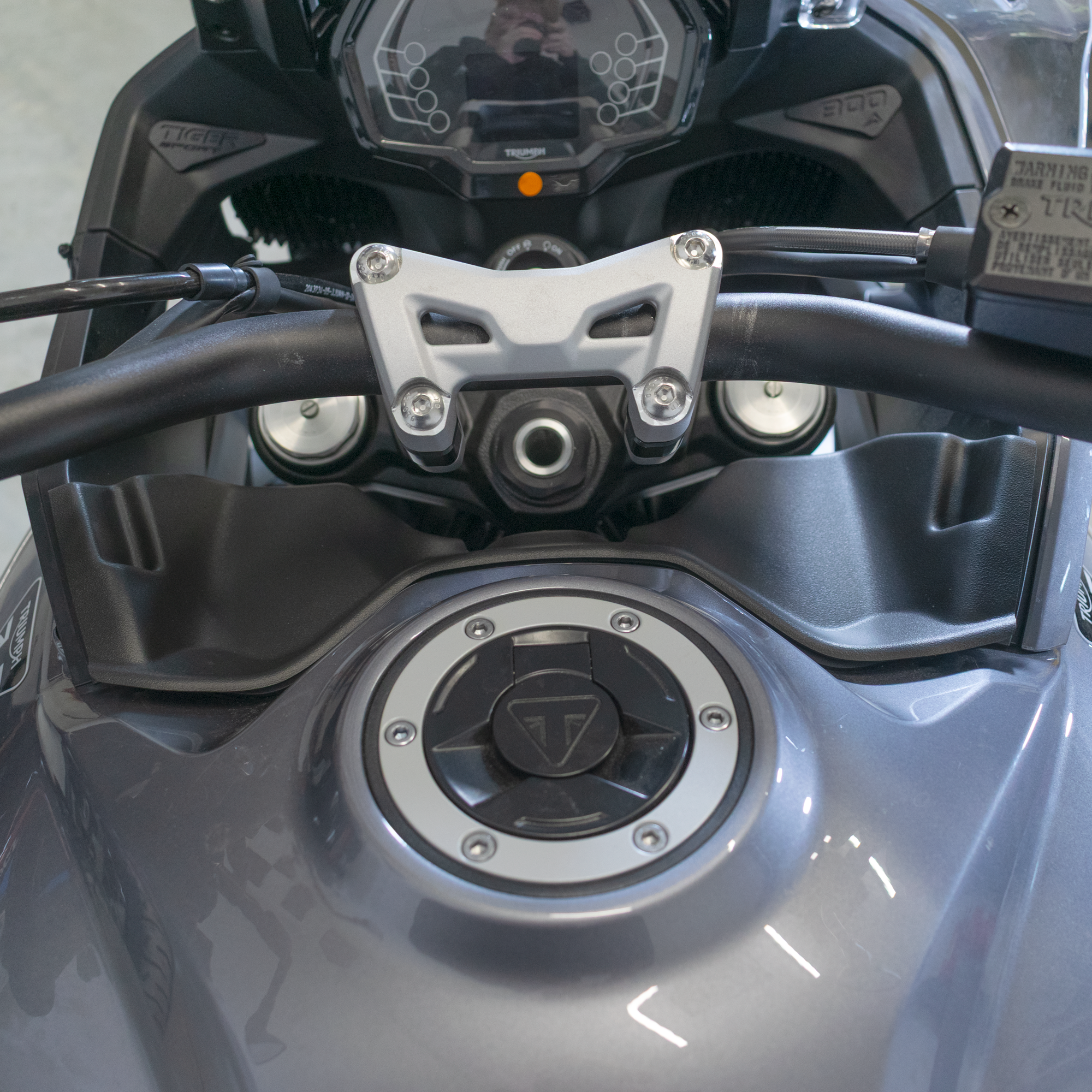 Pyramid Wind Deflector | Matte Black | Yamaha Tracer 7 2025>Current -   Pyramid Motorcycle Accessories