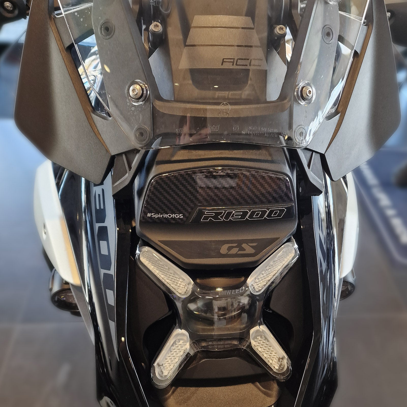 Resin Bike 3D Motorcycle Stickers - Windshield | BMW R 1300 GS 2023>2025 -   Pyramid Motorcycle Accessories