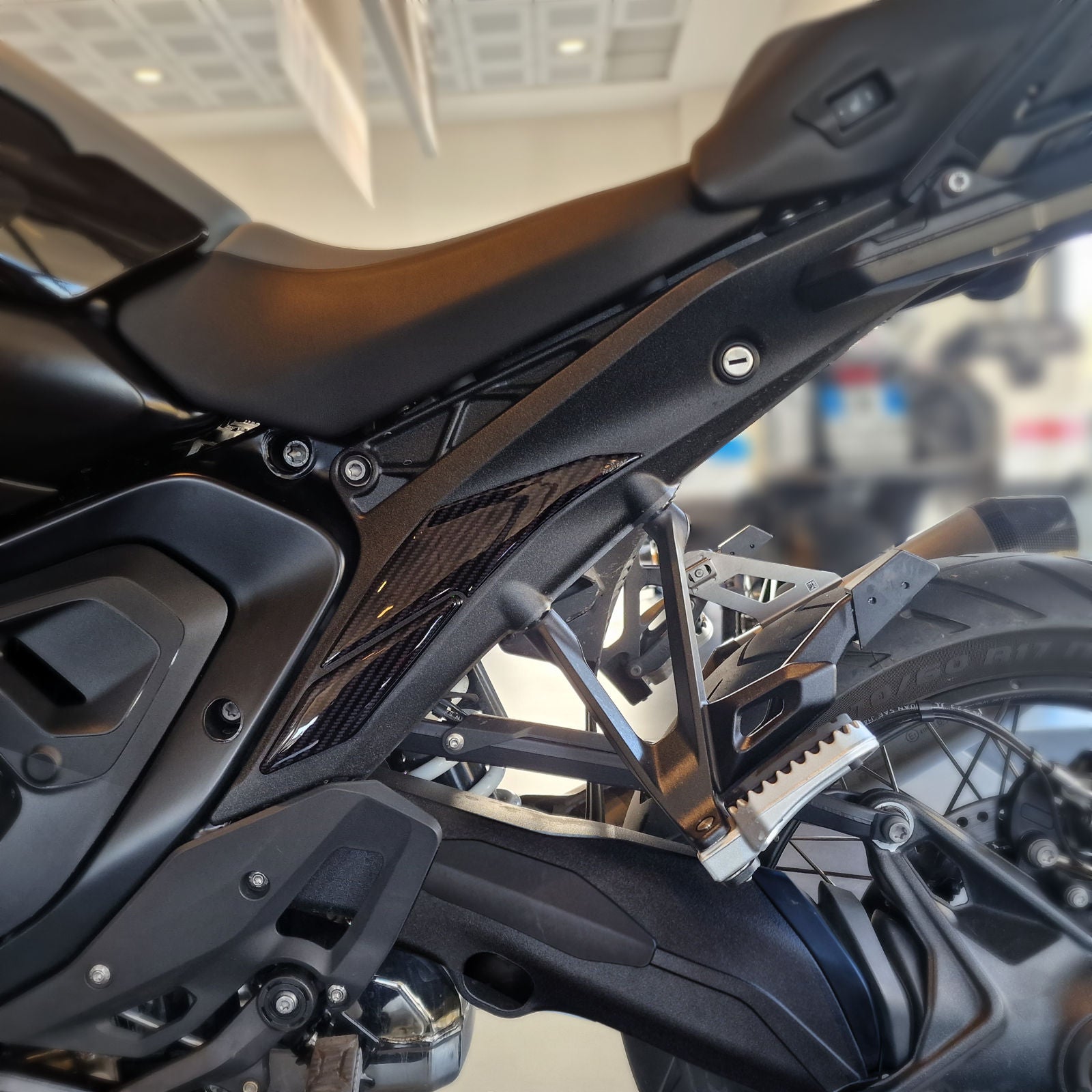 Resin Bike 3D Motorcycle Stickers - Frame Guard | BMW R 1300 GS 2023>2025 -   Pyramid Motorcycle Accessories