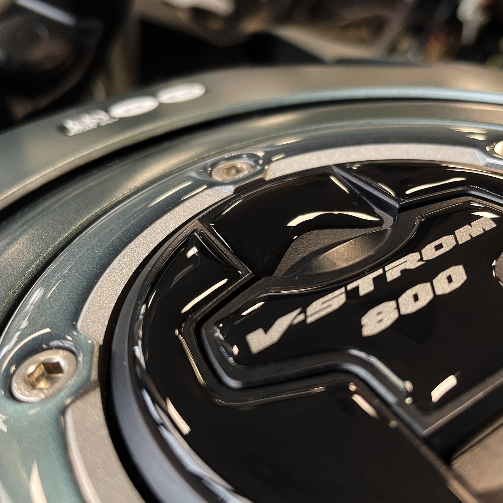 Resin Bike 3D Motorcycle Stickers - Fuel Cap | Suzuki V-Strom 800SE 2023>2024 RB-1000695100008 -   Pyramid Motorcycle Accessories