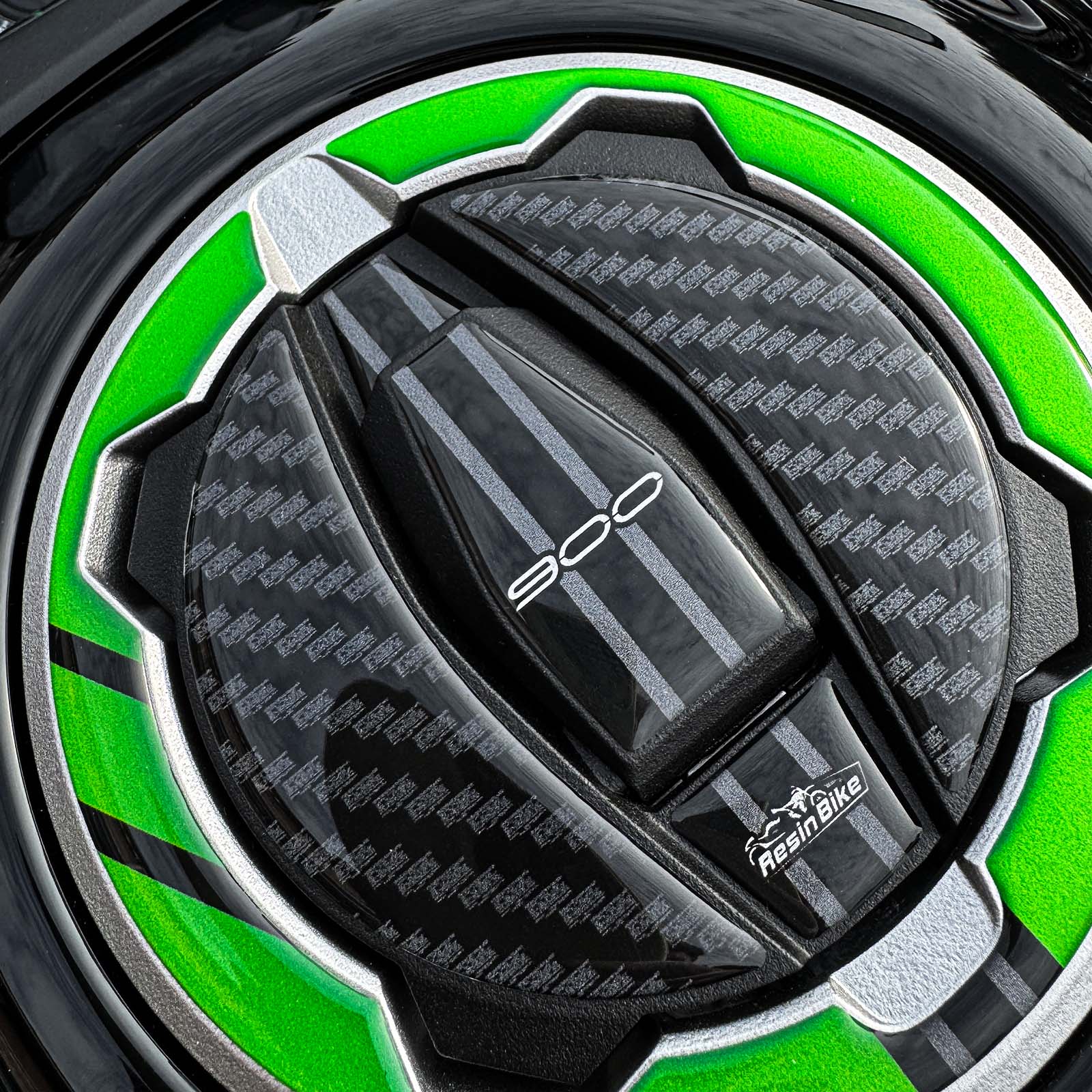 Resin Bike 3D Motorcycle Stickers - Fuel Cap | Kawasaki Z 900 2021>2024 RB-1000703300000 -   Pyramid Motorcycle Accessories