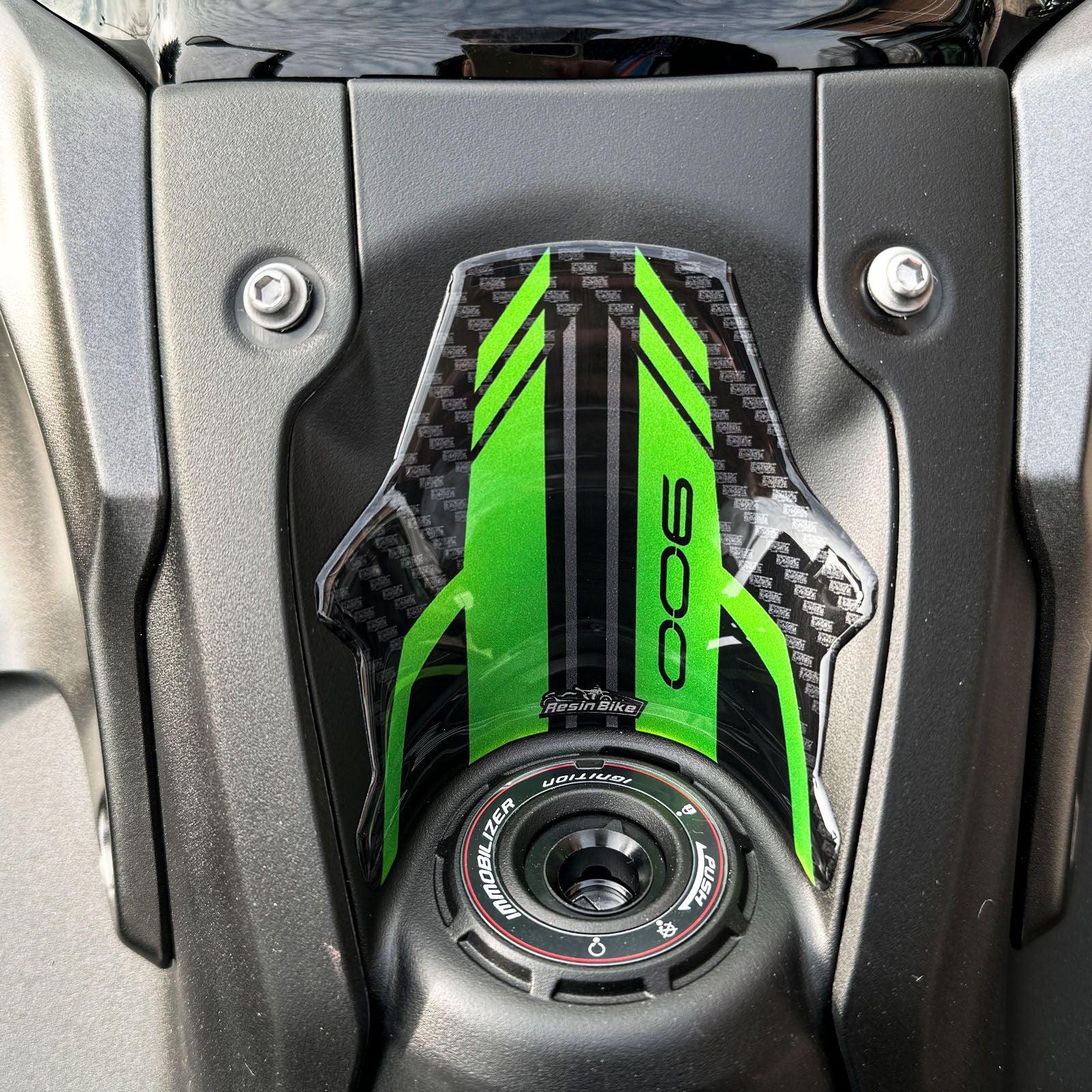 Resin Bike 3D Motorcycle Stickers - Key Area | Kawasaki Z 900 2021>2024 -   Pyramid Motorcycle Accessories