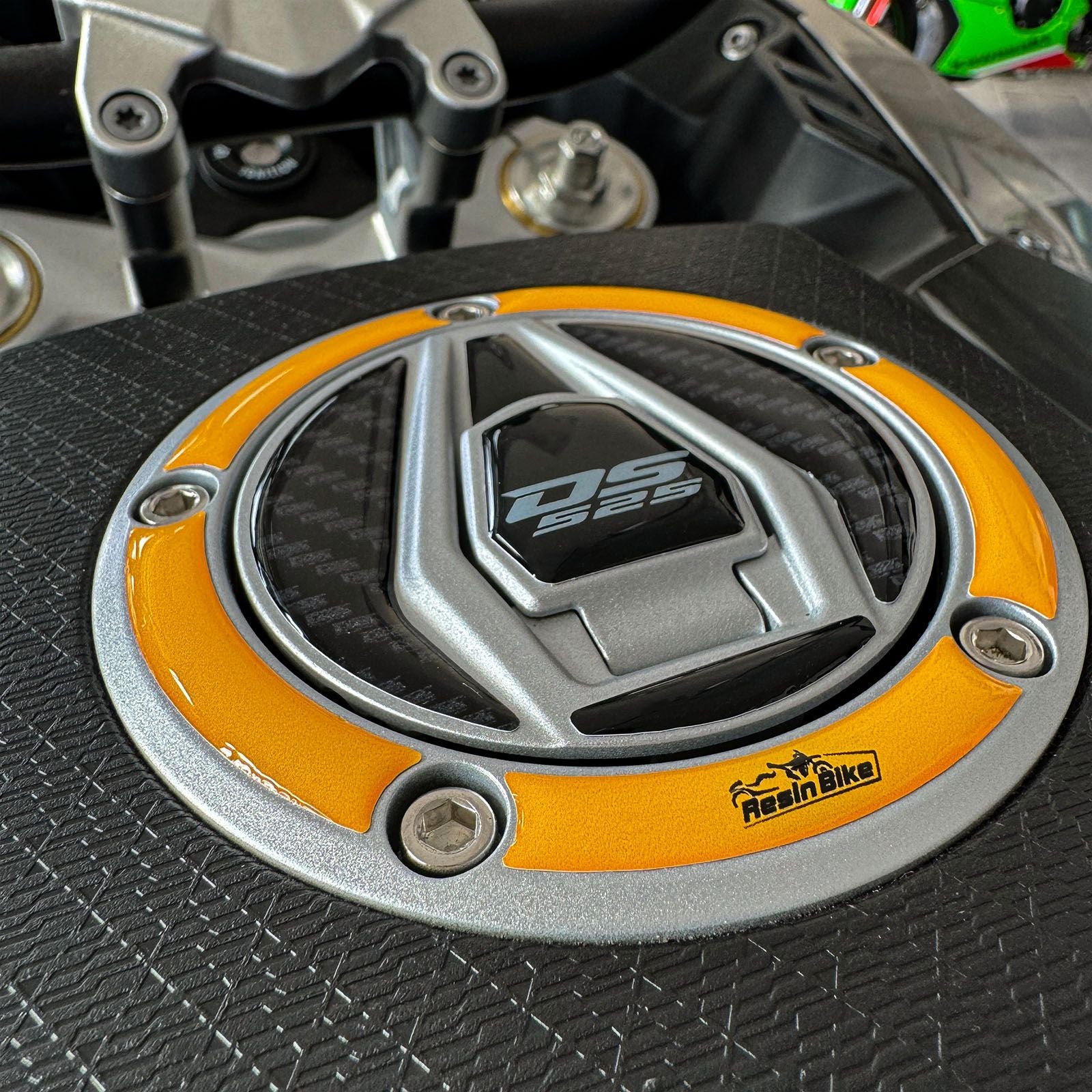 Resin Bike 3D Motorcycle Stickers - Fuel Cap | Voge DS525X 2023>2025 RB-1000704500003 -   Pyramid Motorcycle Accessories