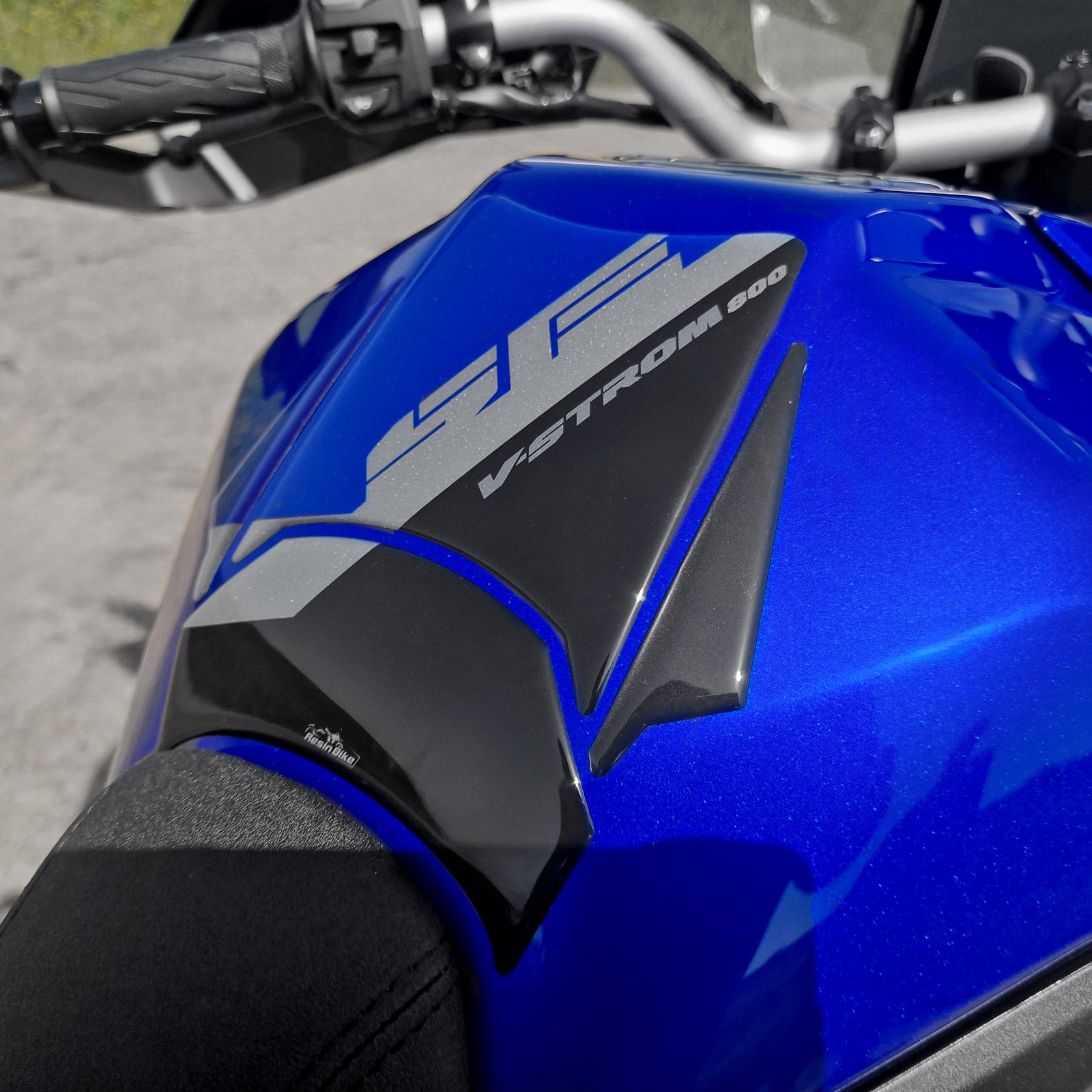 Resin Bike 3D Motorcycle Stickers - Tank Pad | Suzuki V-Strom 800SE 2023>2024 RB-1000712700006 -   Pyramid Motorcycle Accessories