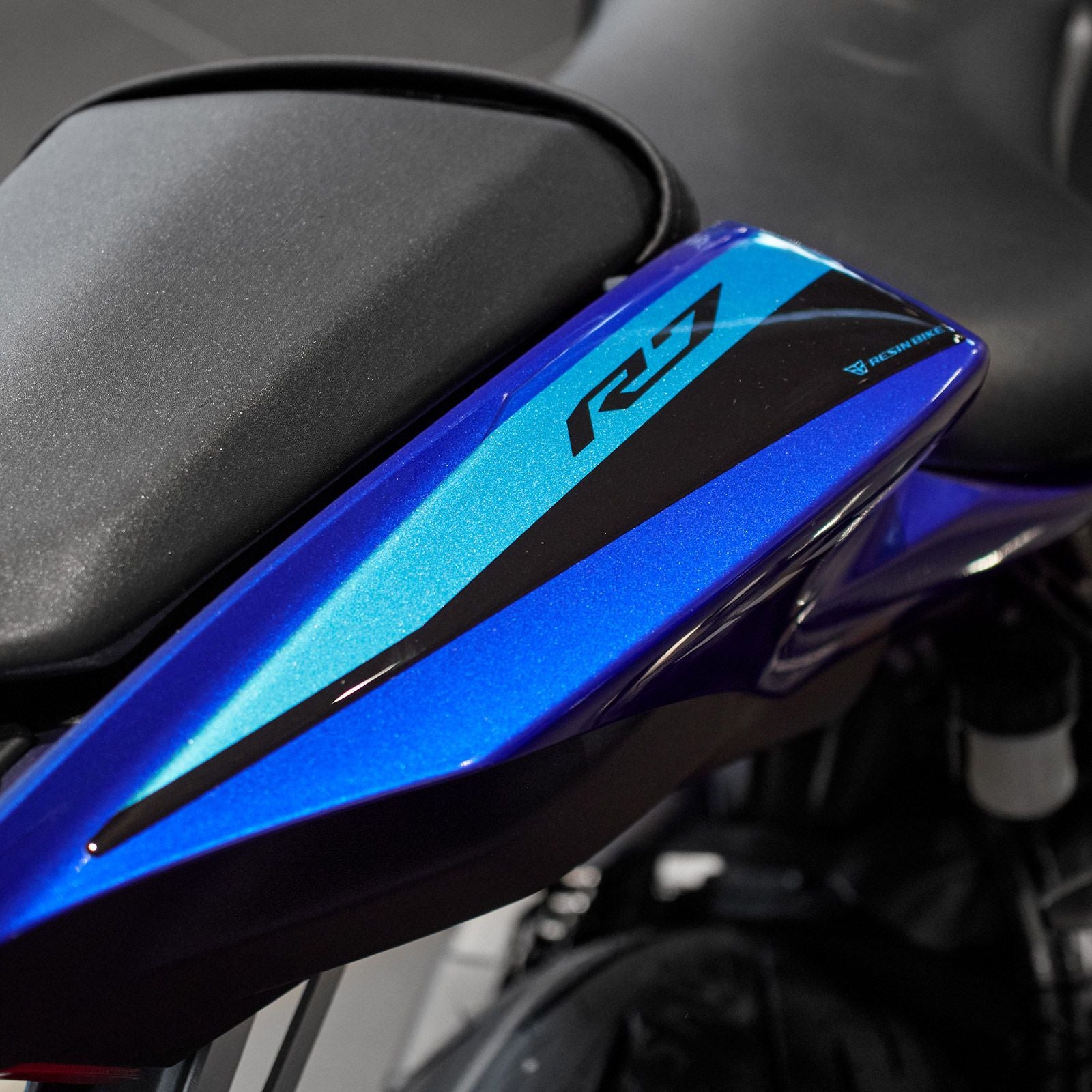 Resin Bike 3D Motorcycle Stickers - Tail Section | Yamaha YZF-R7 2021>2025 -   Pyramid Motorcycle Accessories