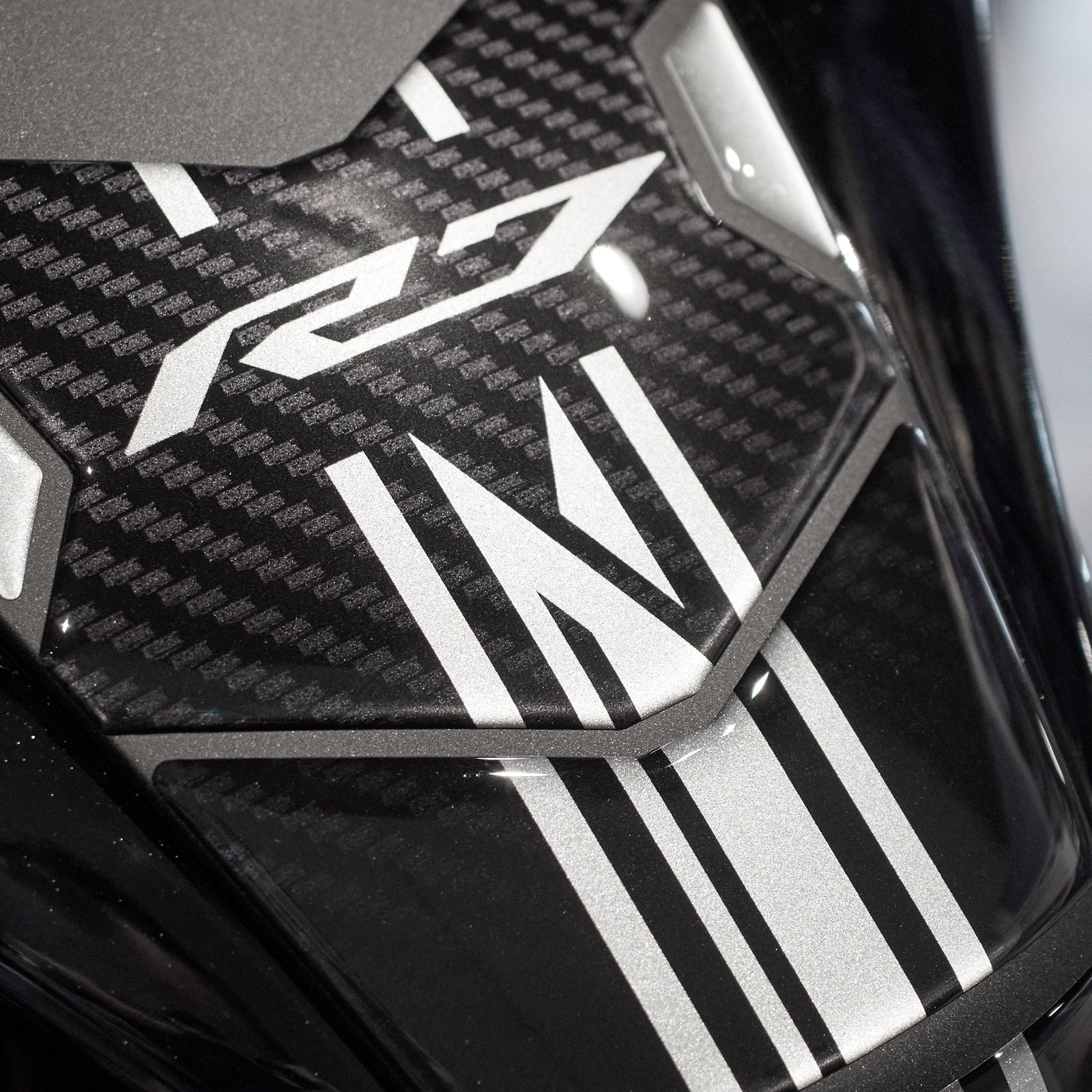 Resin Bike 3D Motorcycle Stickers - Tank Pad | Yamaha YZF-R7 2021>2025 RB-1000716500008 -   Pyramid Motorcycle Accessories