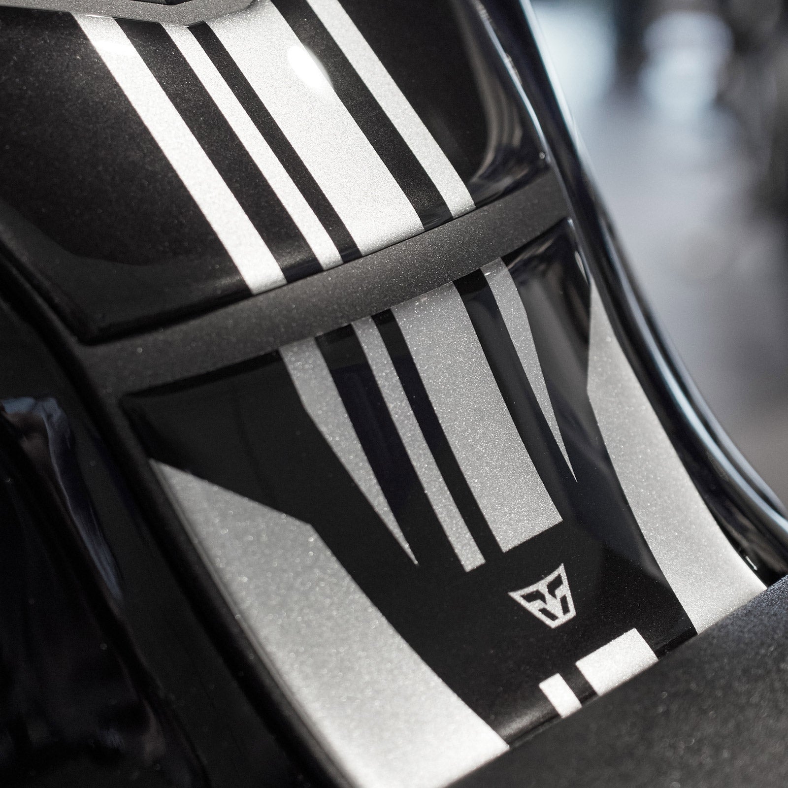 Resin Bike 3D Motorcycle Stickers - Tank Pad | Yamaha YZF-R7 2021>2025 RB-1000716500008 -   Pyramid Motorcycle Accessories