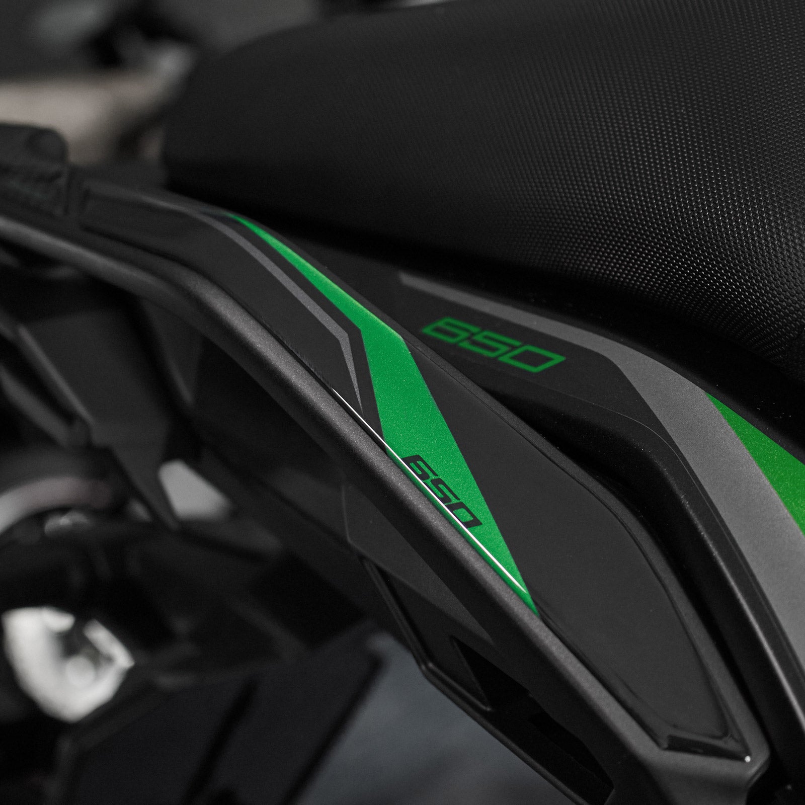 Resin Bike 3D Motorcycle Stickers - Passenger Handles | Kawasaki Versys 650 2022>2026 RB-1000717600004 -   Pyramid Motorcycle Accessories