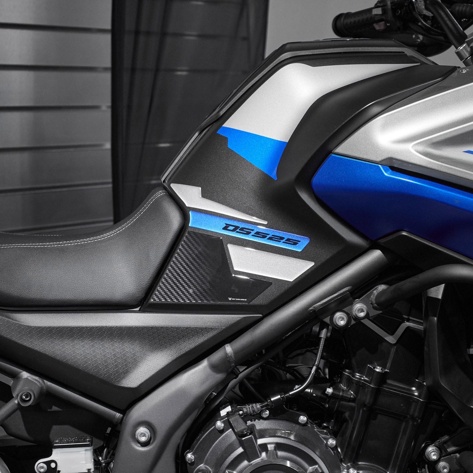 Resin Bike 3D Motorcycle Stickers - Basic Kit | Voge DS525X 2023>2025 RB-1000720200000 -   Pyramid Motorcycle Accessories
