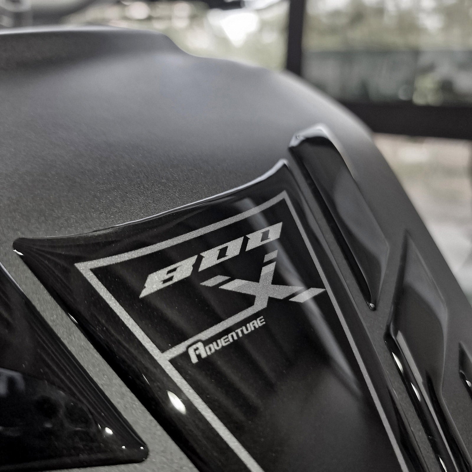 Resin Bike 3D Motorcycle Stickers - Tank Pad | Kove 800X 2024>2026 RB-1000720500001 -   Pyramid Motorcycle Accessories