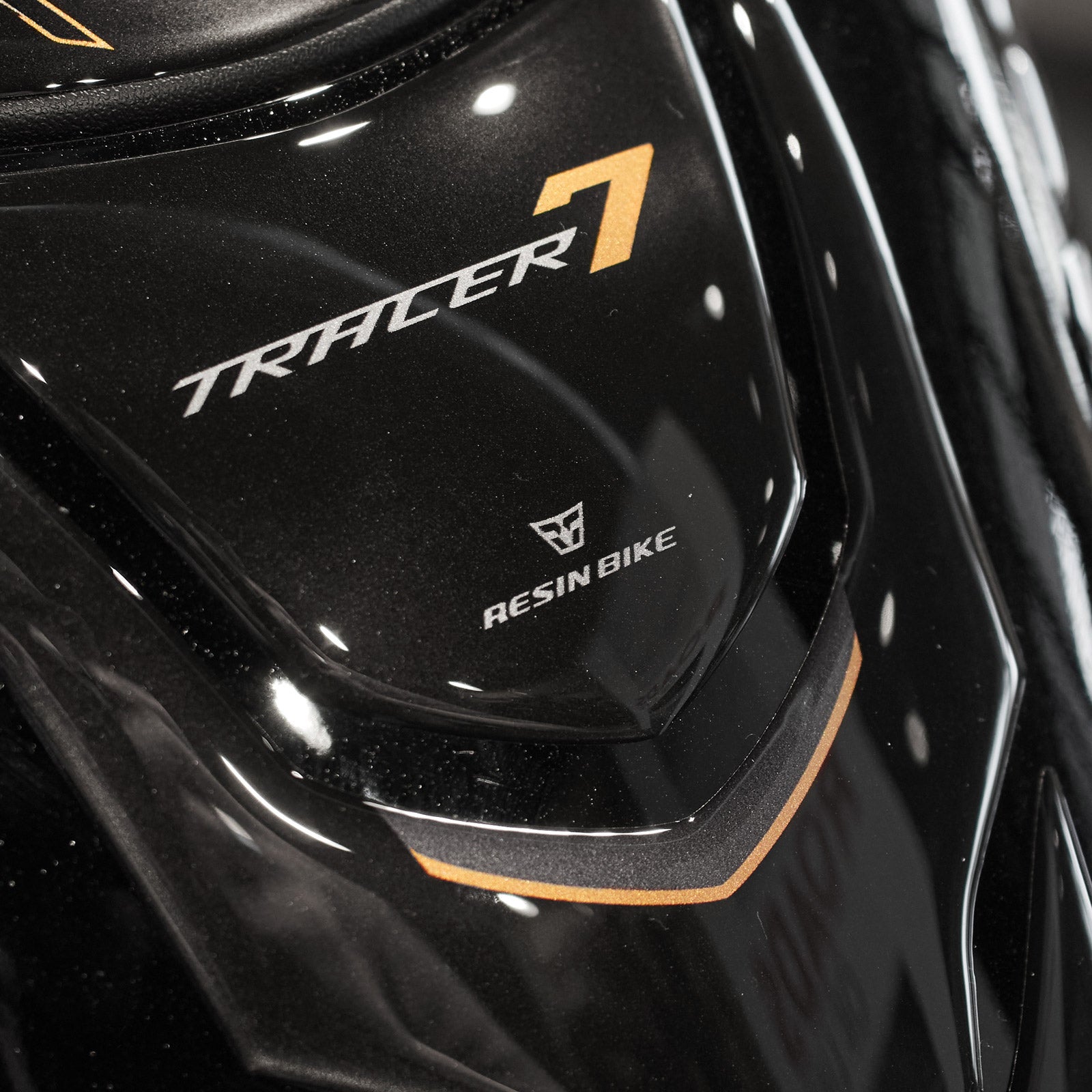 Resin Bike 3D Motorcycle Stickers - Tank Pad | Yamaha Tracer 7 / 7GT 2021>2024 RB-1000722500009 -   Pyramid Motorcycle Accessories