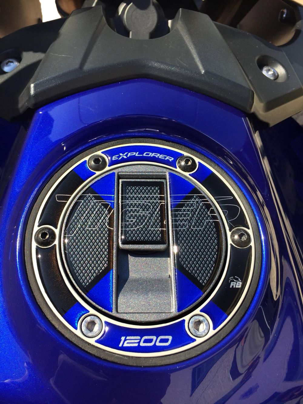 Resin Bike 3D Motorcycle Stickers - Fuel Cap | Triumph Tiger 1200 2011>2015 -   Pyramid Motorcycle Accessories