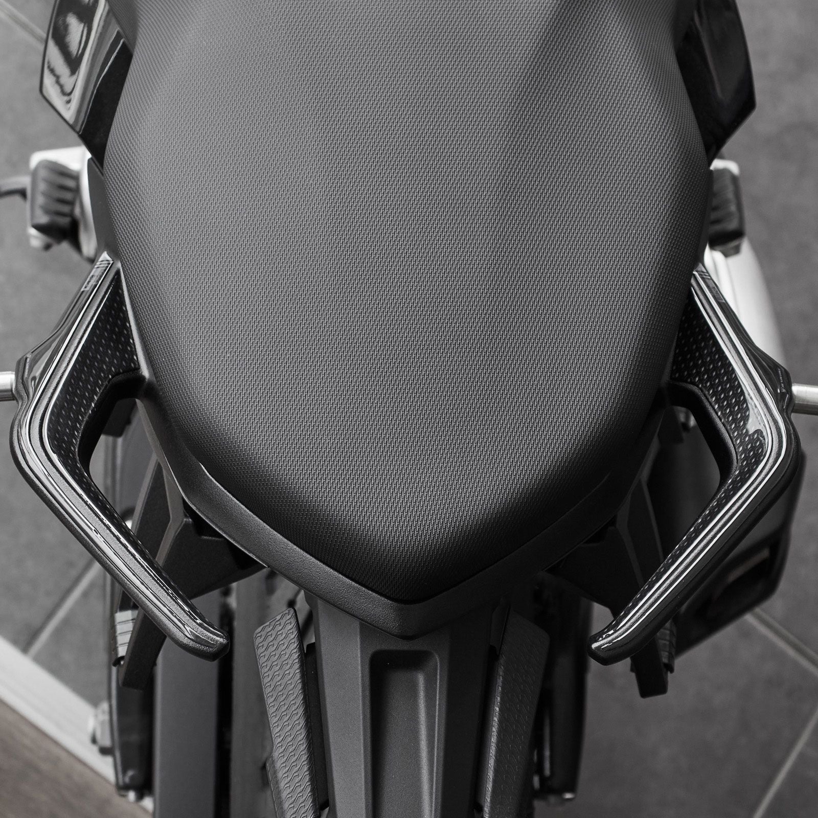 Resin Bike 3D Motorcycle Stickers - Passenger Handles | BMW F 900 XR 2020>2026 -   Pyramid Motorcycle Accessories