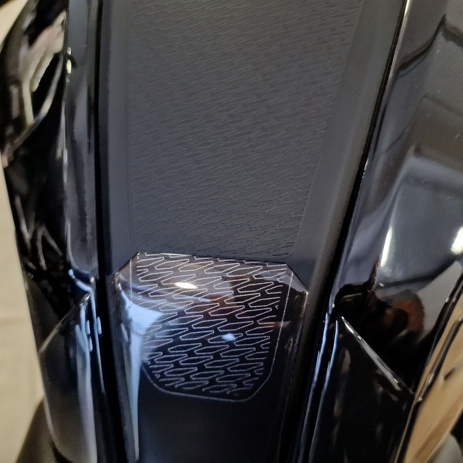 Resin Bike 3D Motorcycle Stickers - Tank Pad | BMW G 310 R 2021>2024 RB-1000748000002 -   Pyramid Motorcycle Accessories