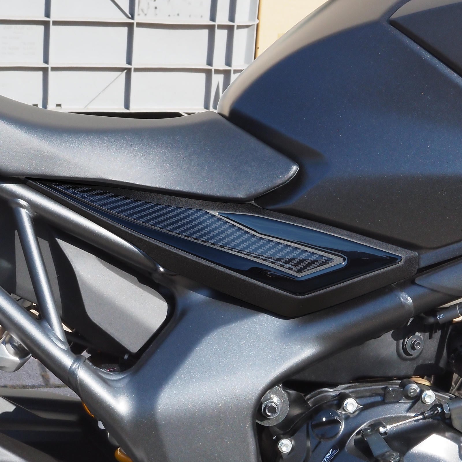 Resin Bike 3D Motorcycle Stickers - Underseat | Honda CB1000 Hornet SP 2025>Current -   Pyramid Motorcycle Accessories