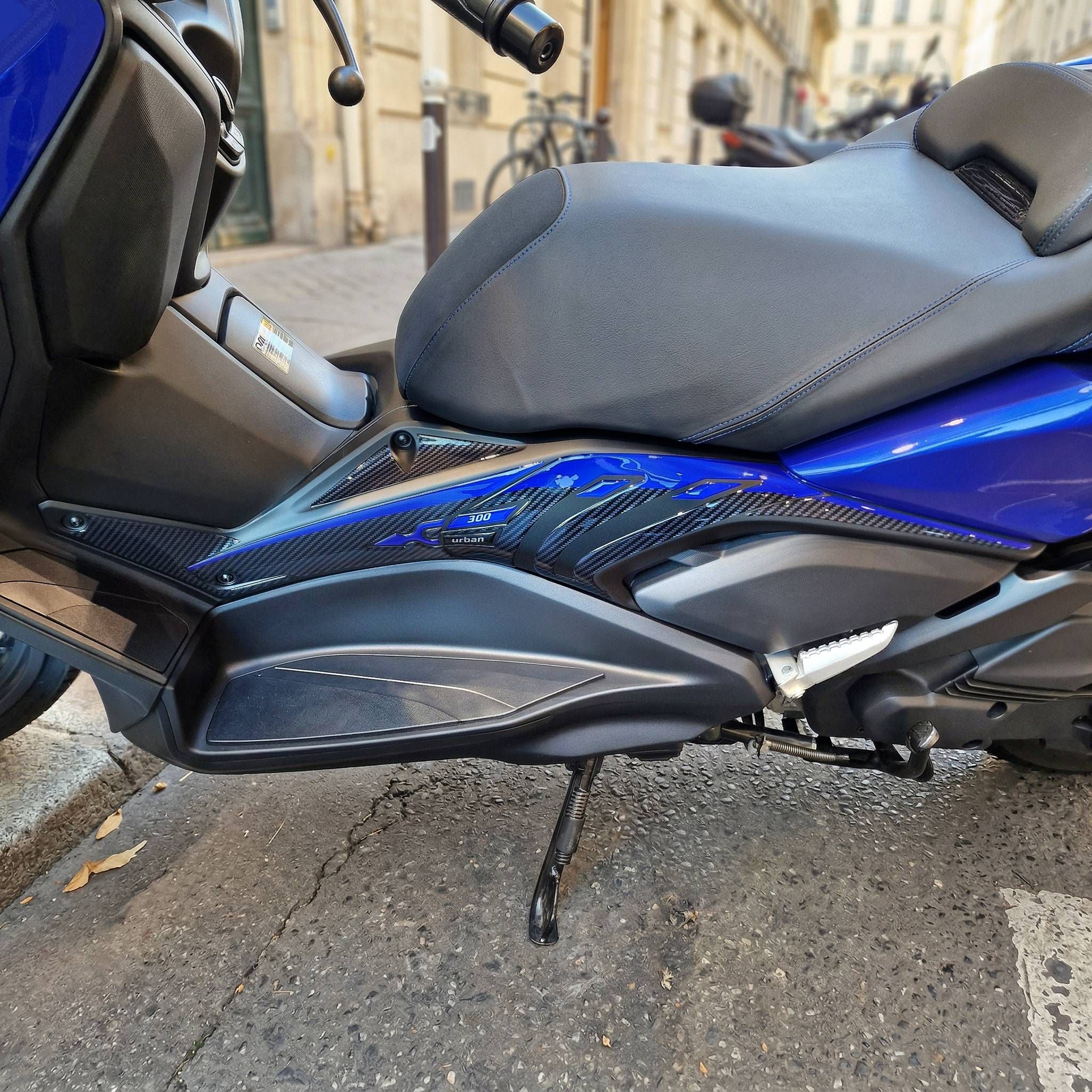 Resin Bike 3D Stickers Compatible with Boomerang Fairing | Yamaha Xmax 300/125 2021>2026 RB-1000816100009
