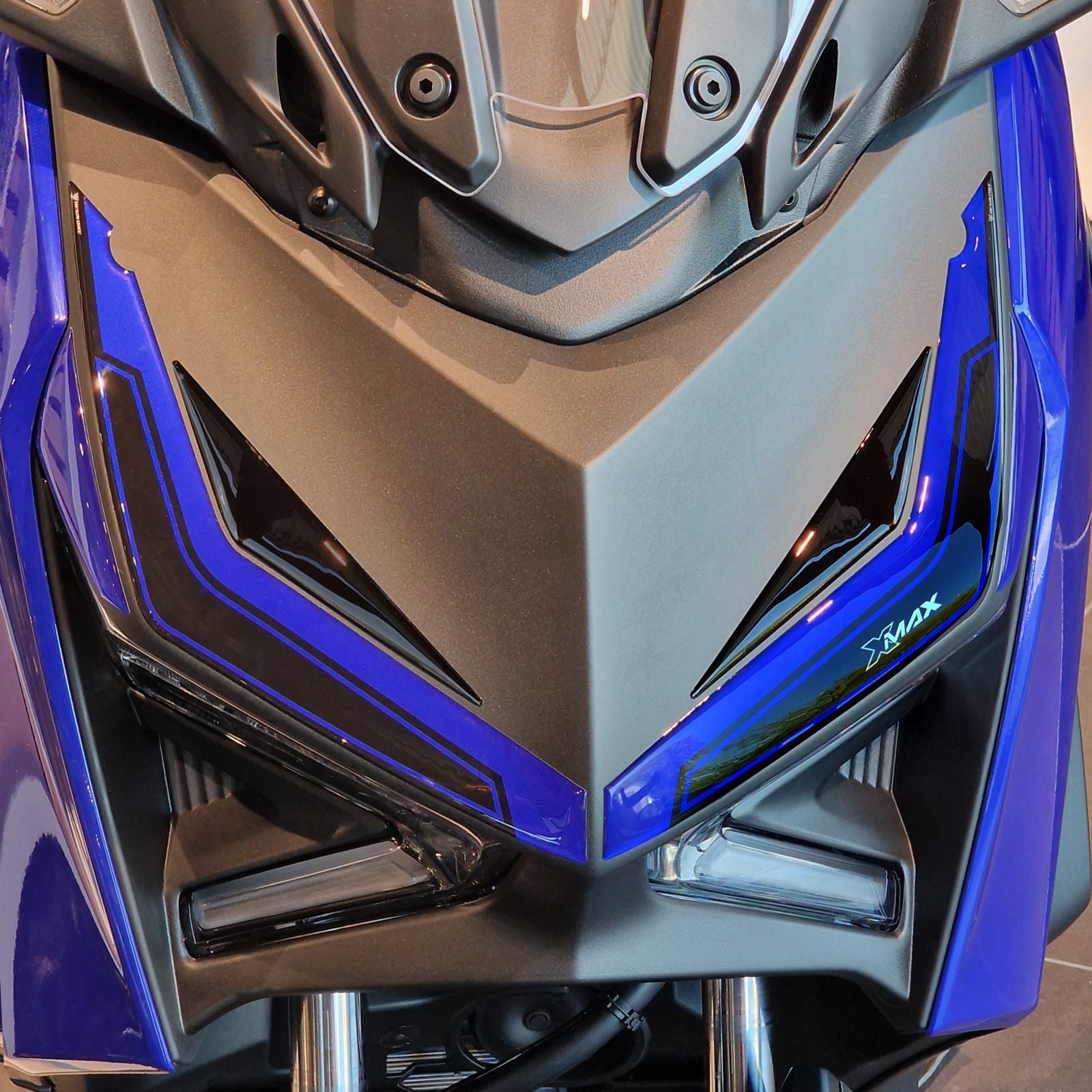 Resin Bike Kit Tank Full Stickers 3D Compatible | Yamaha Xmax 300/125 2021>2026